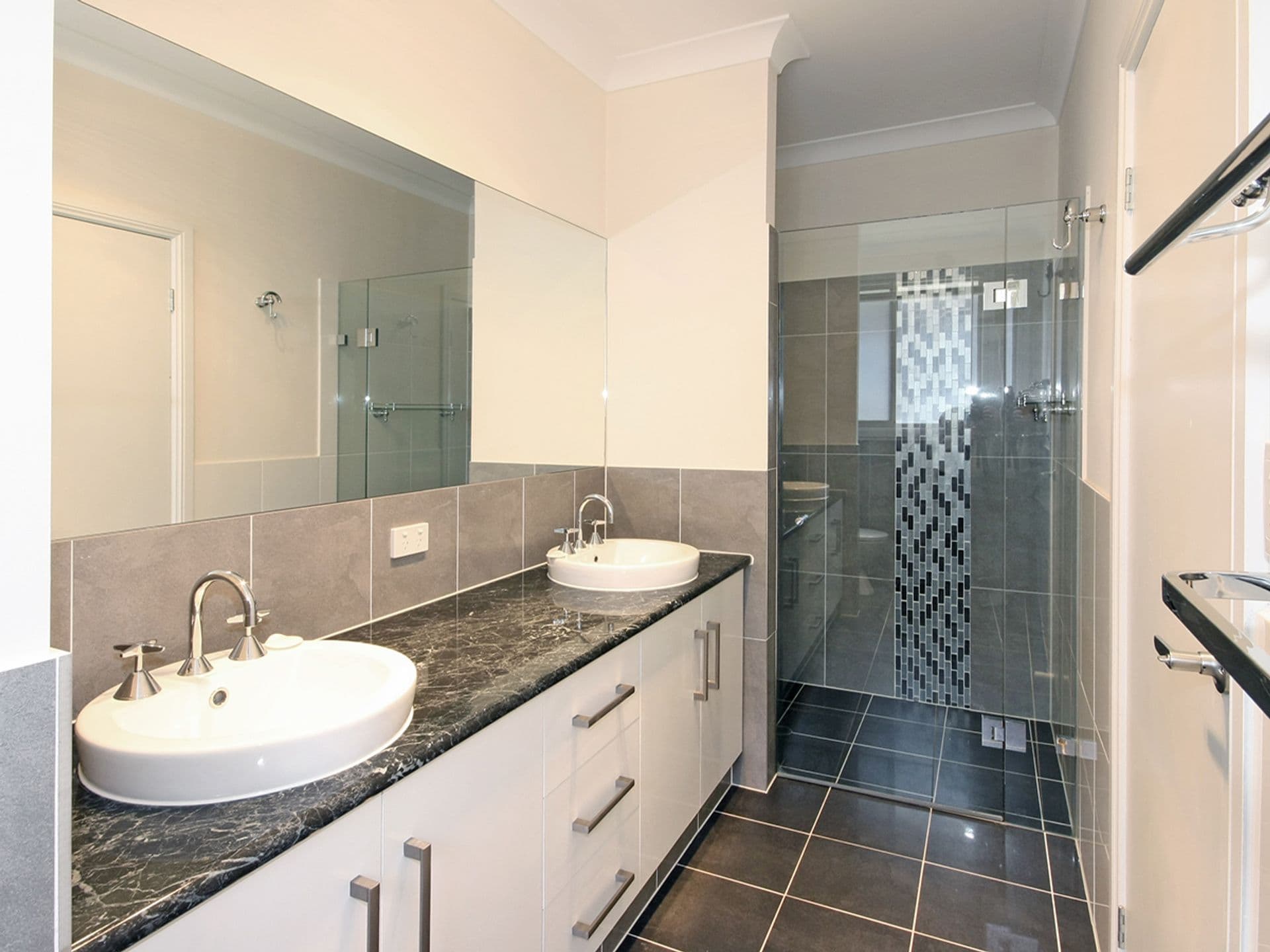 10 Auldstone Place, Huntfield Heights, SA, 5163, Huntfield Heights - Thumbnail 3
