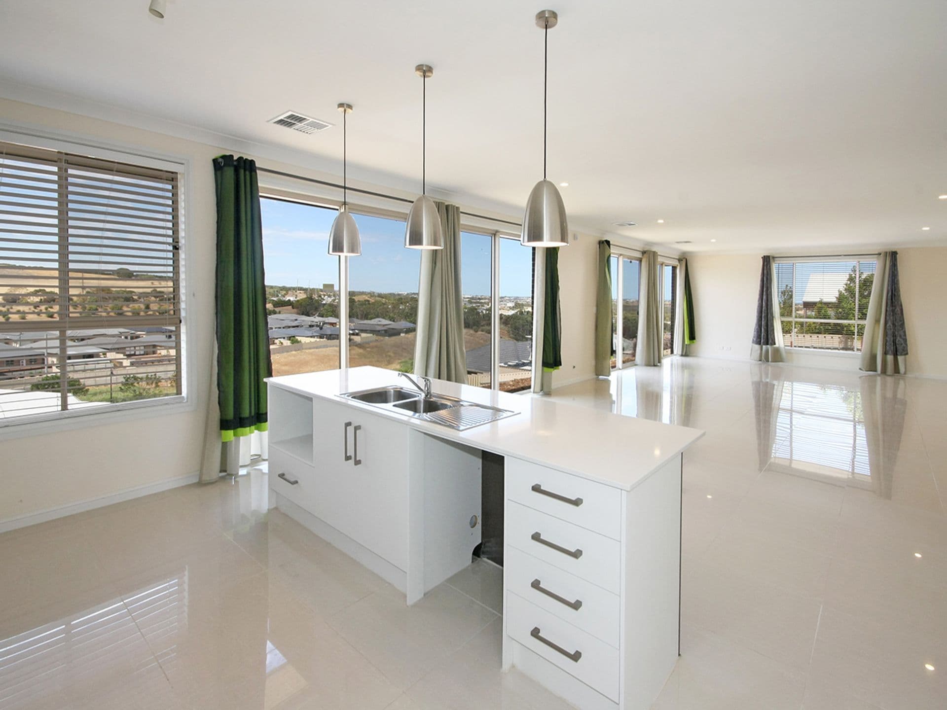 10 Auldstone Place, Huntfield Heights, SA, 5163, Huntfield Heights - Image 1