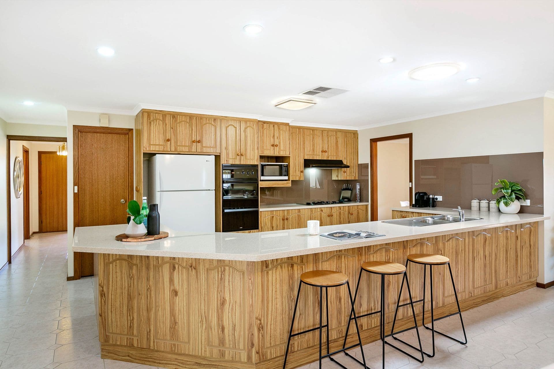 6 Vines Cross Crescent, Onkaparinga Hills, SA, 5163, Onkaparinga Hills - Thumbnail 6