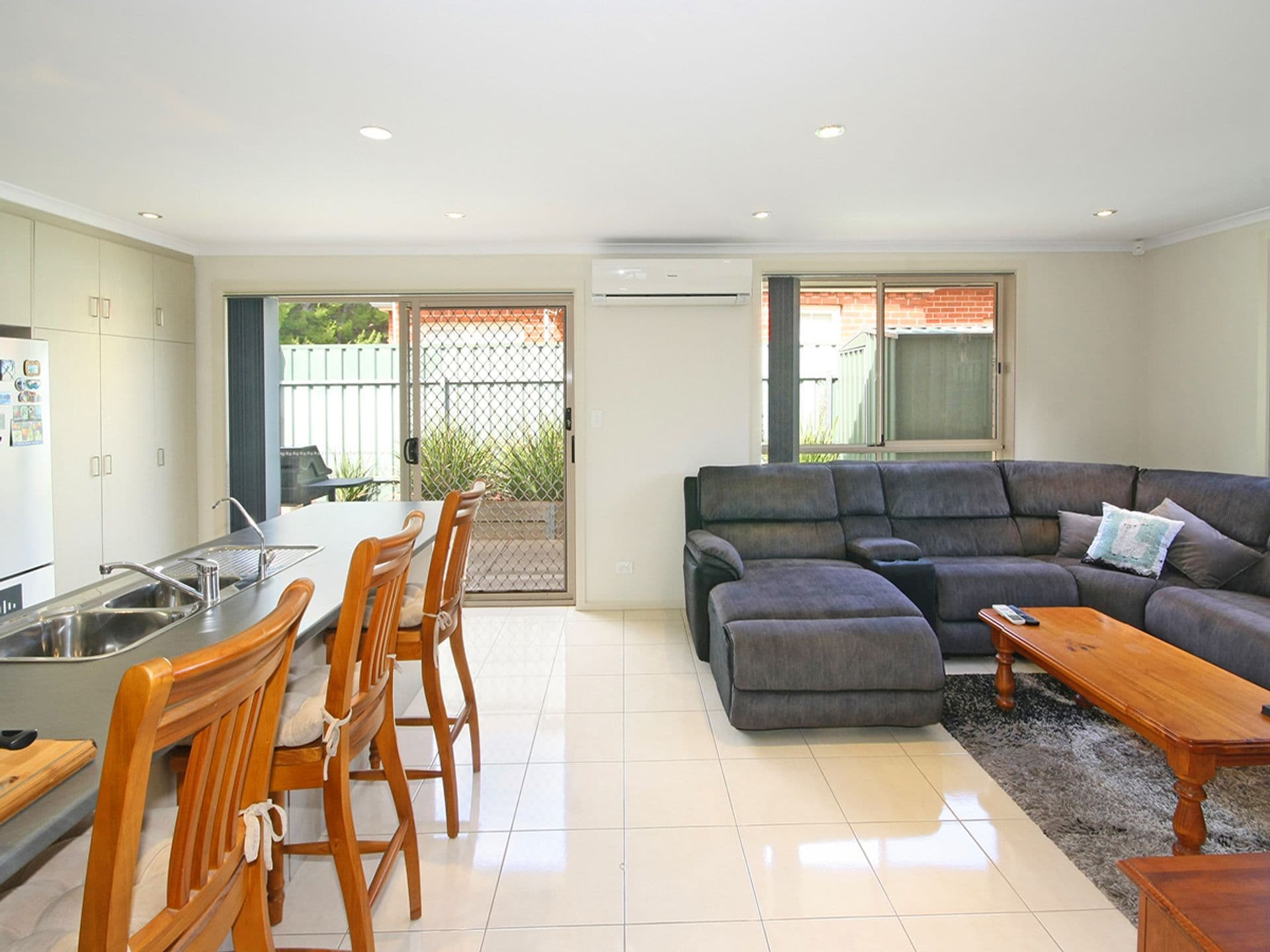 48 Wheatsheaf Road, Morphett Vale, SA, 5162, Morphett Vale - Thumbnail 2