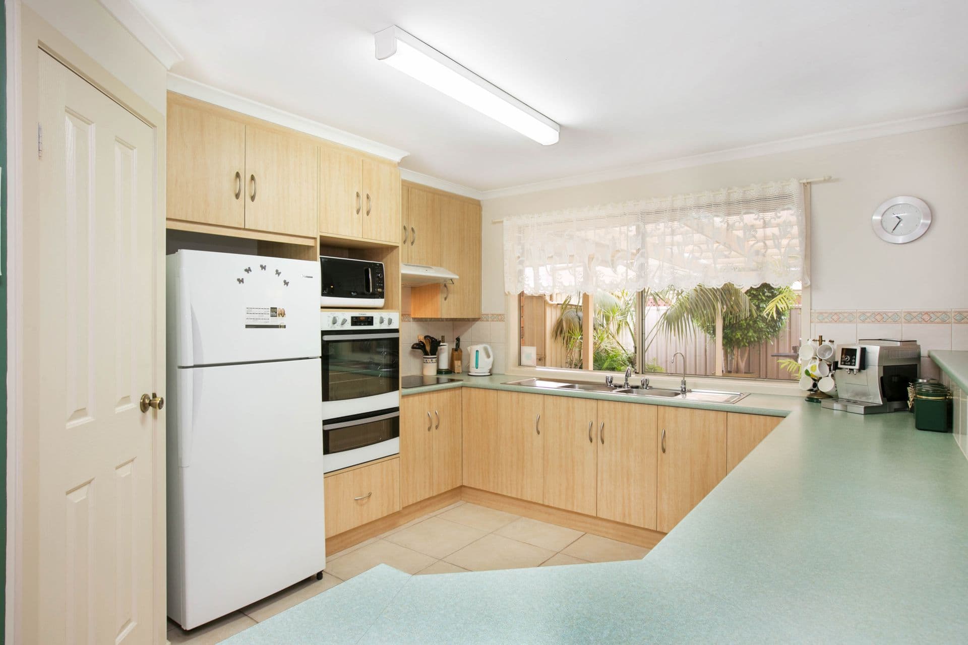 25 Morningside Drive, Woodcroft, SA, 5162, Woodcroft - Thumbnail 3