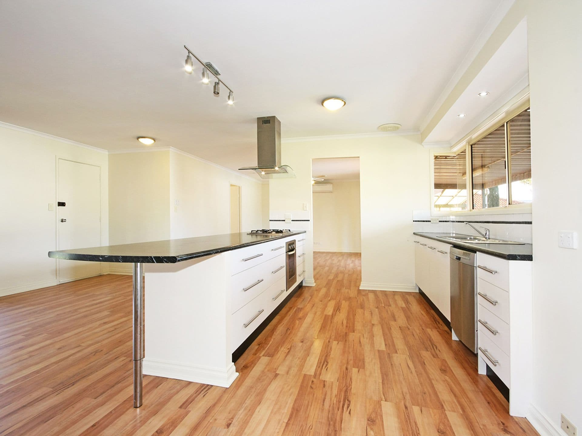 9  Humphrys Road, Aldinga Beach, SA, 5173, Aldinga Beach - Thumbnail 5