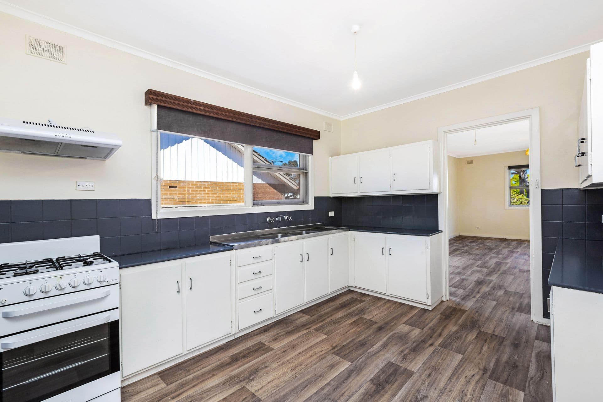 20 Christina Road, Christie Downs, SA, 5164, Christie Downs - Thumbnail 4