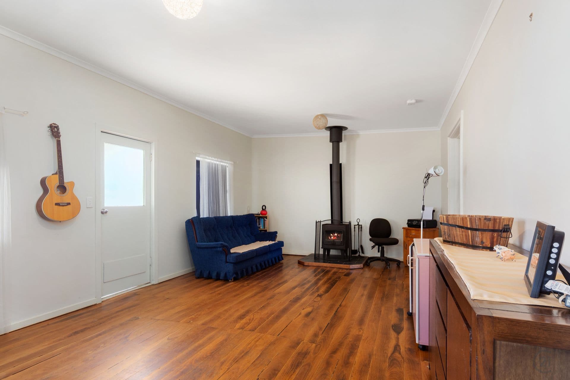 17 Gordon Street, Aldinga Beach, SA, 5173, Aldinga Beach - Thumbnail 3
