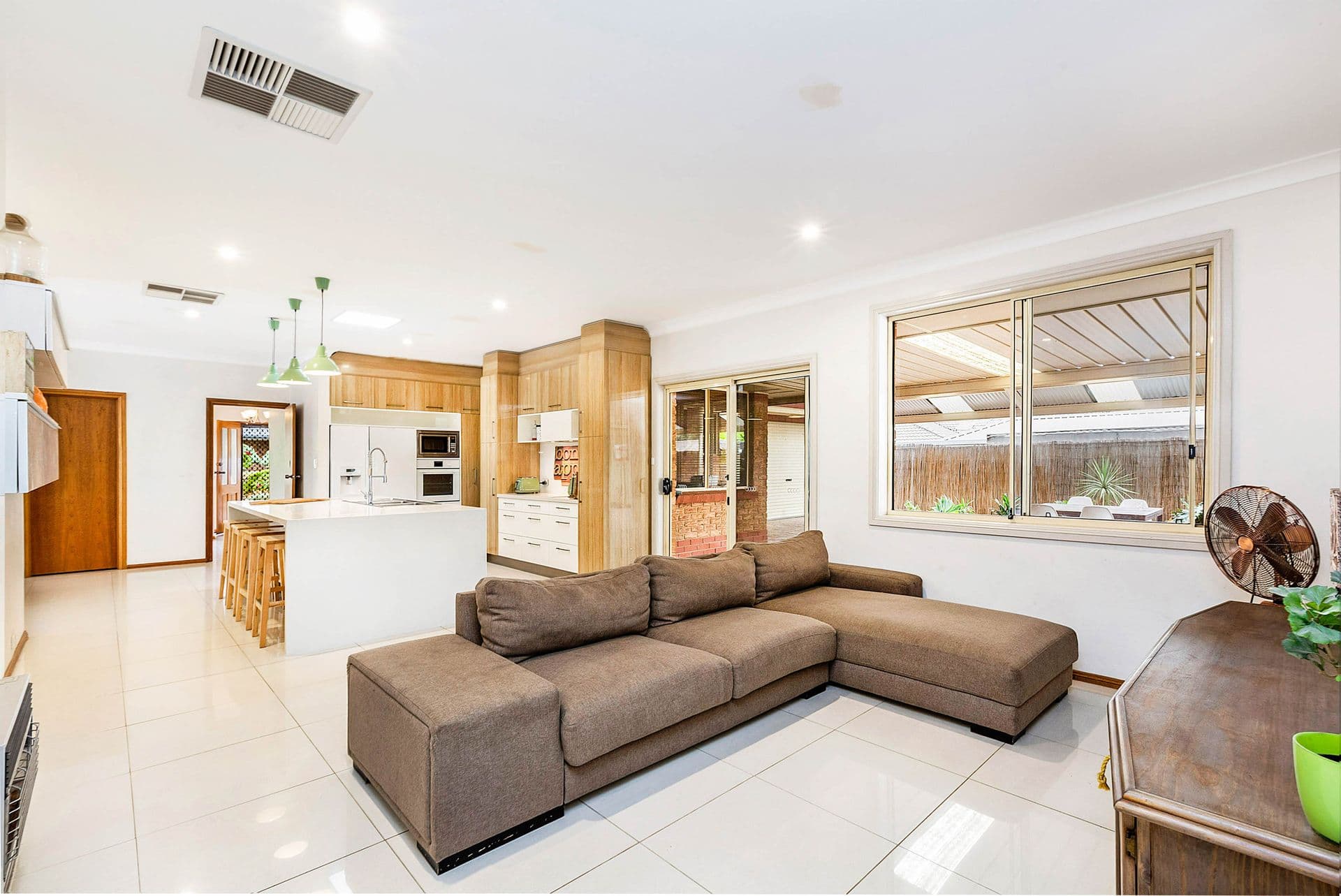 4 Rochdale Court, Onkaparinga Hills, SA, 5163, Onkaparinga Hills - Thumbnail 4