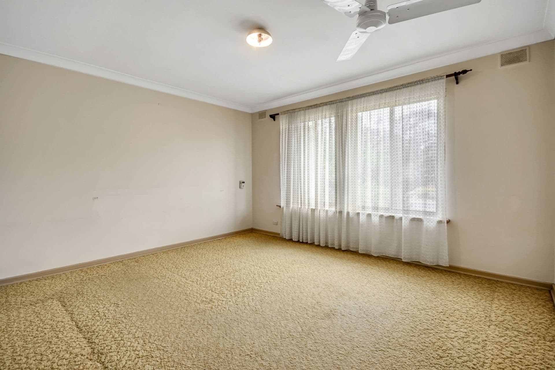 5 Susan Road, Hackham, SA, 5163, Hackham - Thumbnail 3