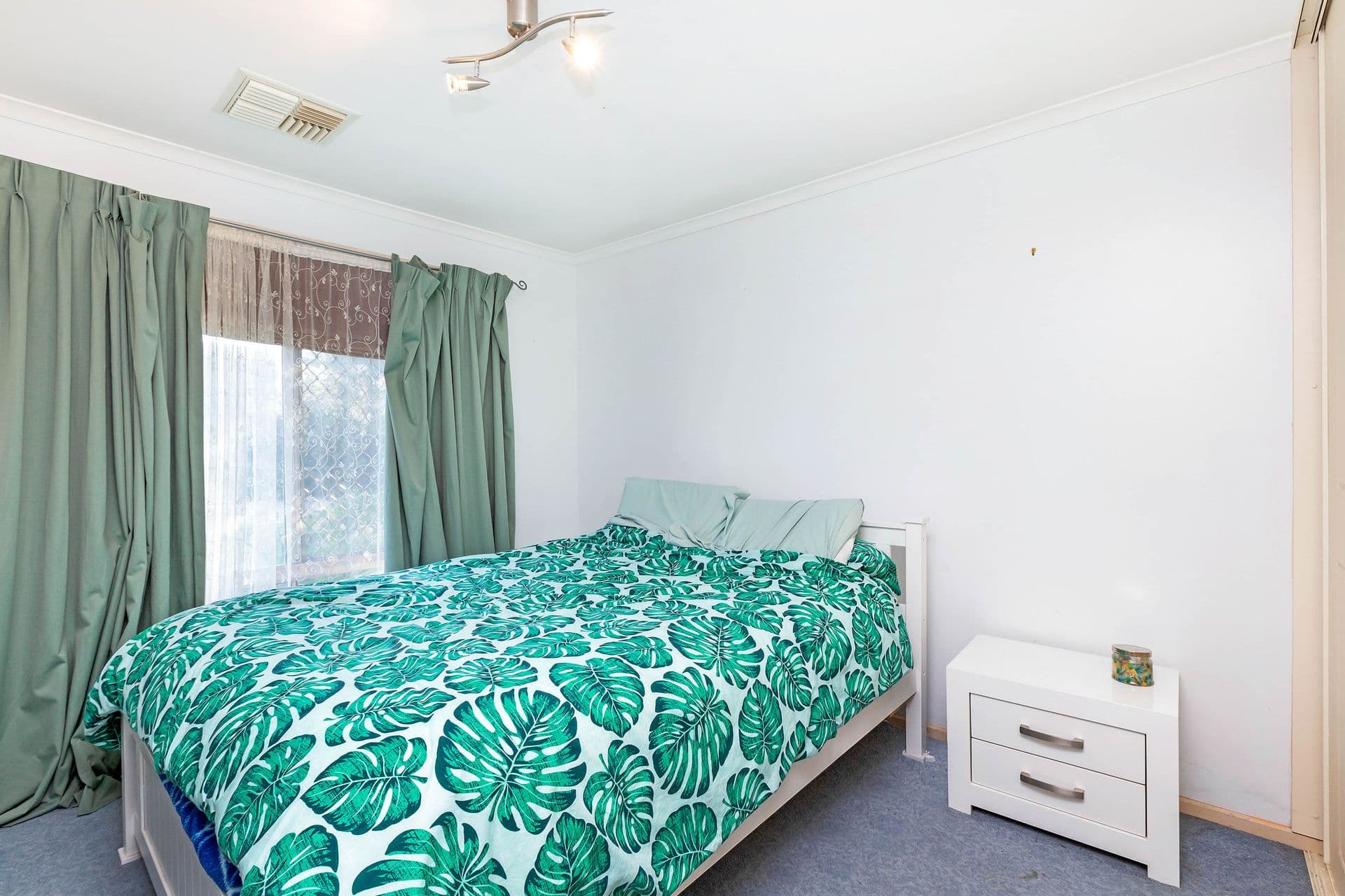 2 Oakleigh Court, Woodcroft, SA, 5162, Woodcroft - Thumbnail 6