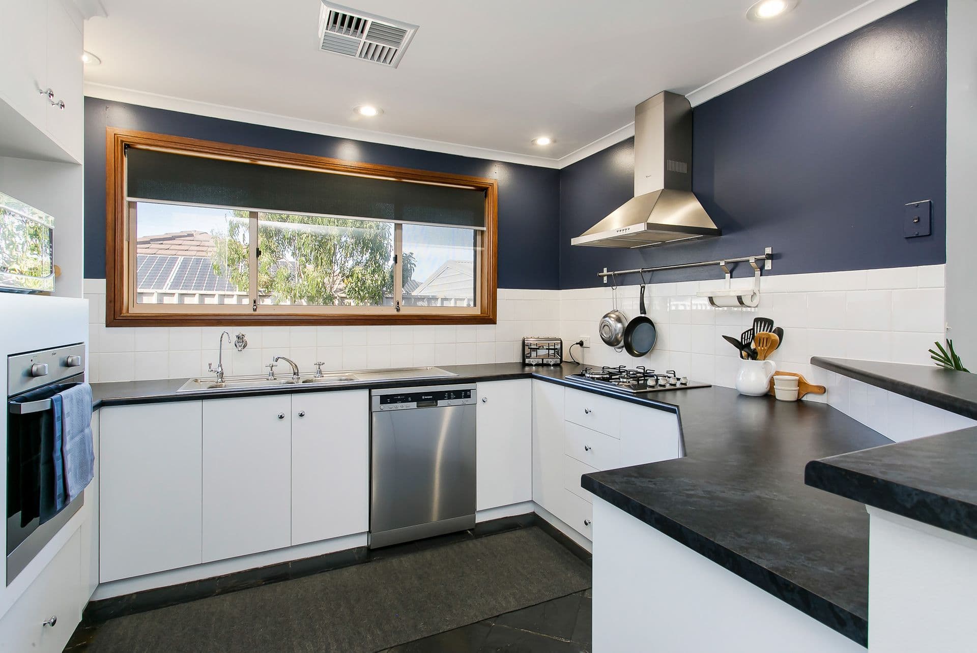 56 Sir James Hardy Way, Woodcroft, SA, 5162, Woodcroft - Thumbnail 2
