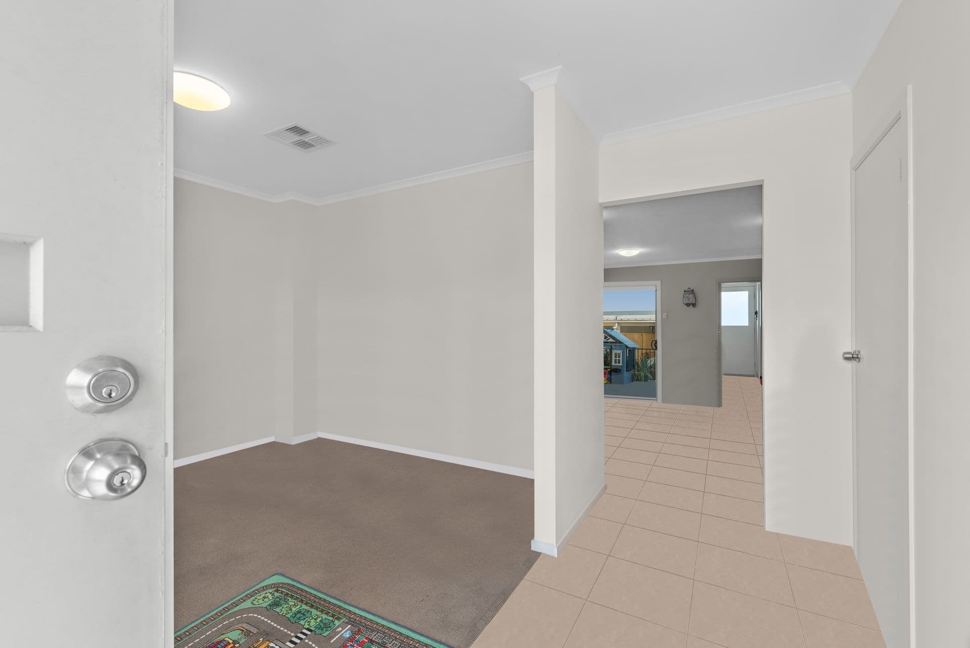 4 Jackstaff Road, Seaford Meadows, SA, 5169, Seaford Meadows - Thumbnail 3