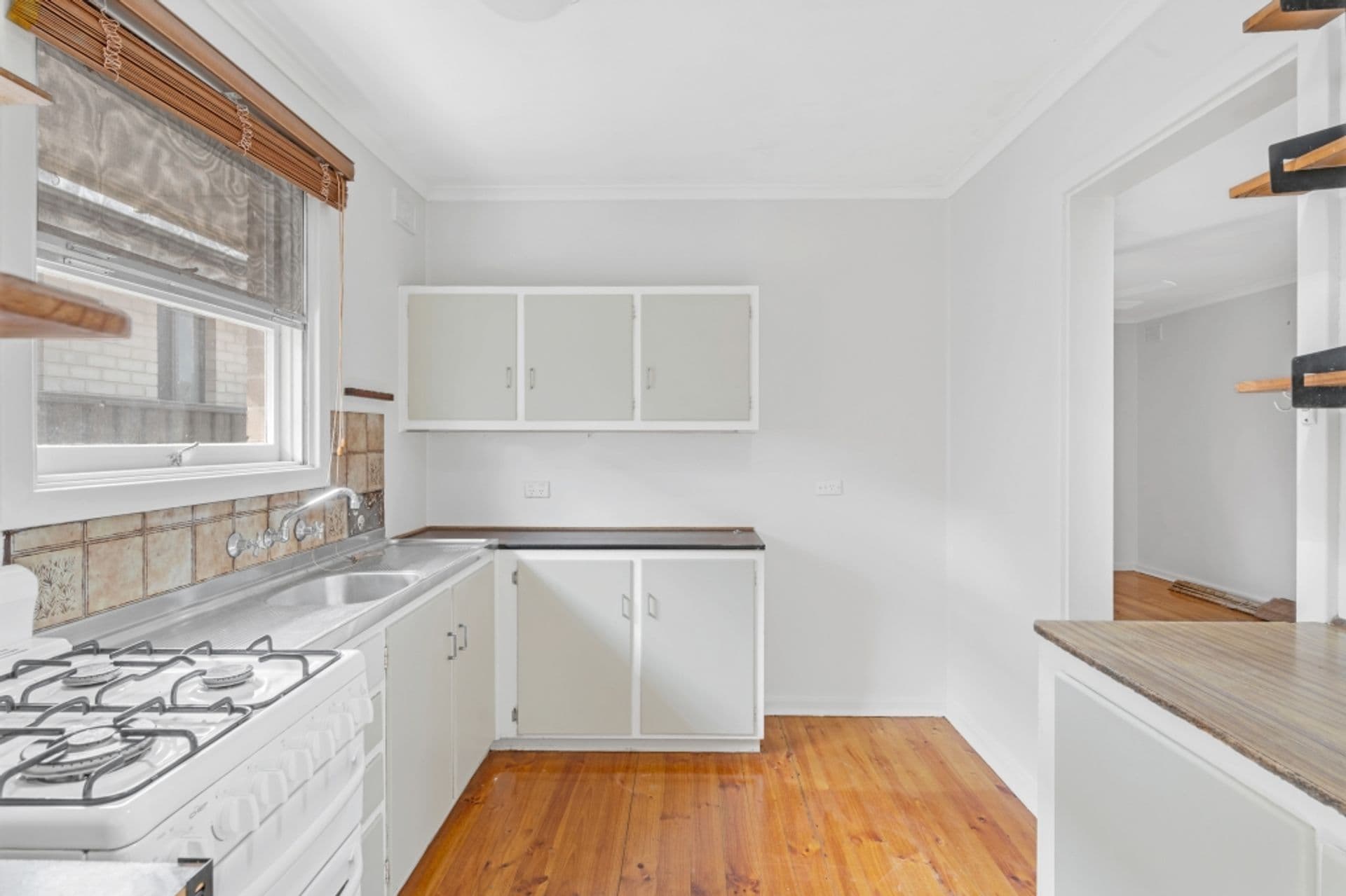 38 Adrian Street, Christie Downs, SA, 5164, Christie Downs - Thumbnail 4
