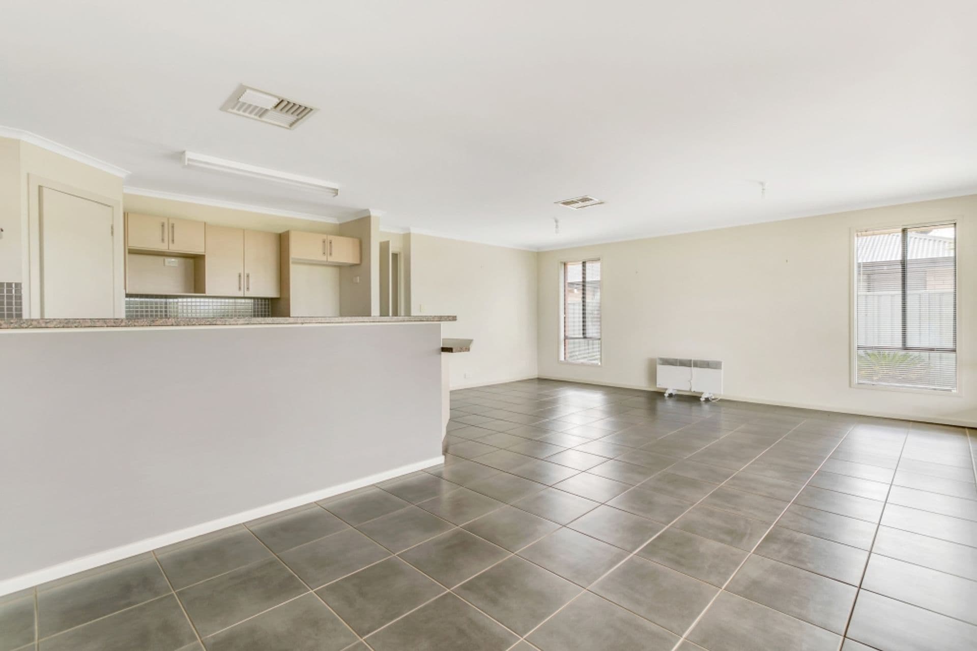21 Emerald Blvd, Aldinga Beach, SA, 5173, Aldinga Beach - Thumbnail 3