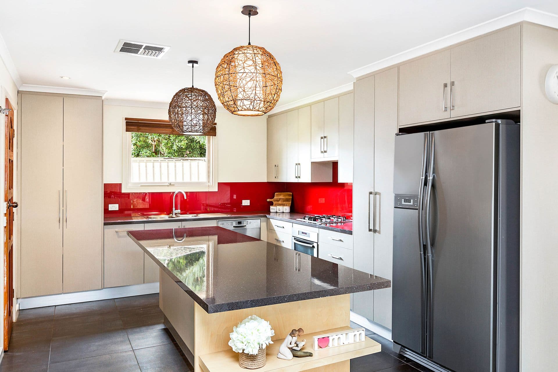 9 Jennifer Drive, Happy Valley, SA, 5159, Happy Valley - Thumbnail 2