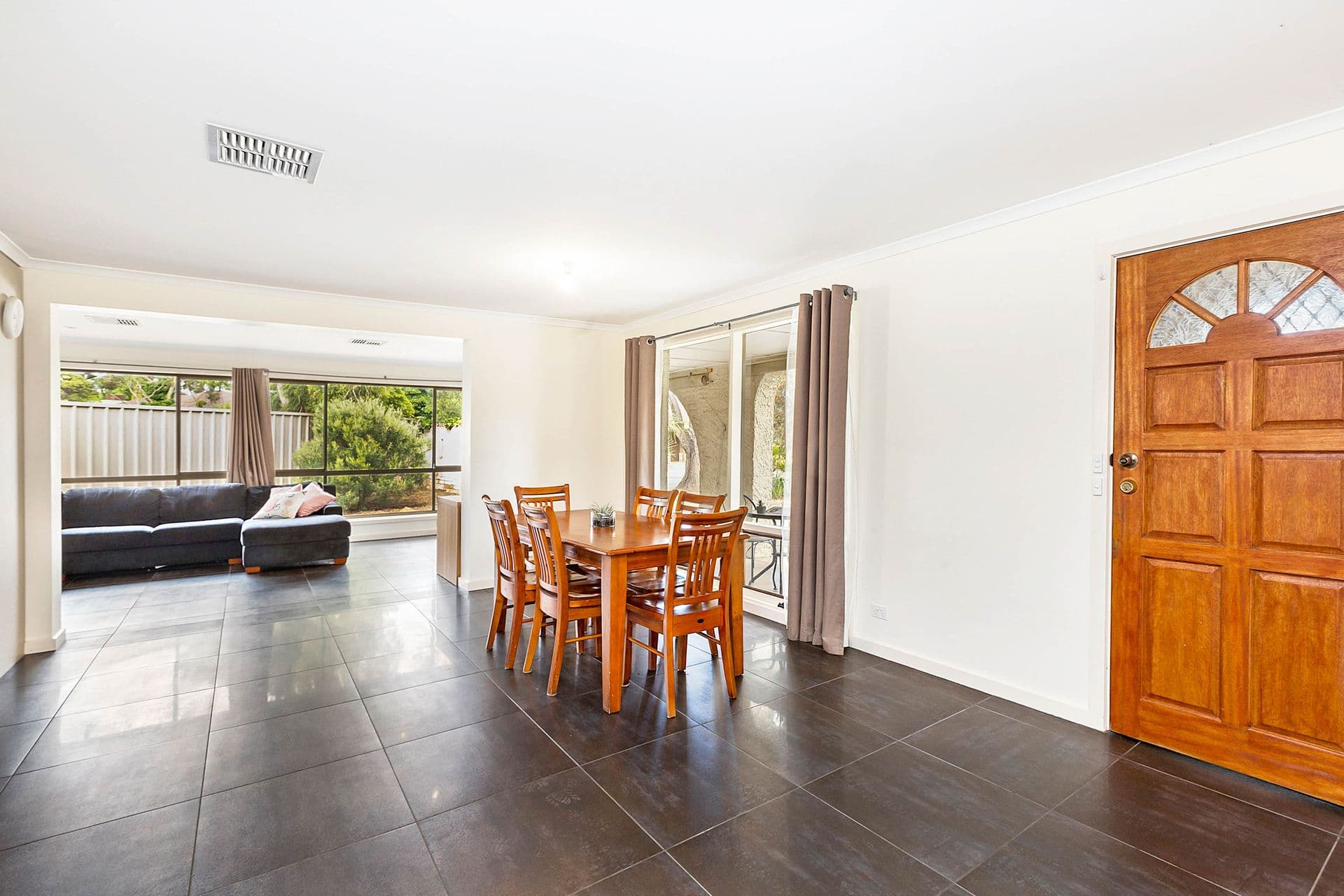 9 Jennifer Drive, Happy Valley, SA, 5159, Happy Valley - Thumbnail 4