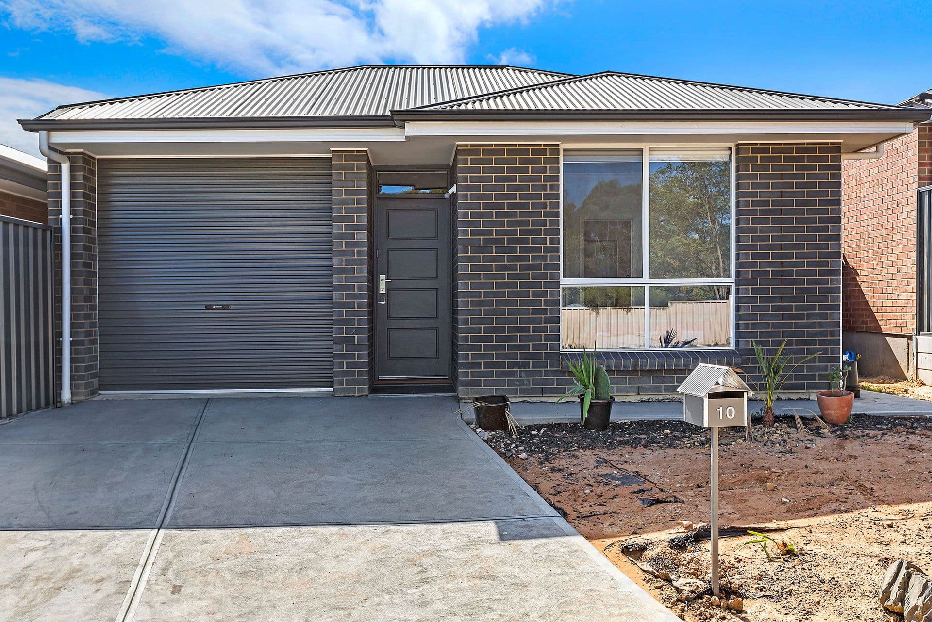 10 Colins Way, Hackham, SA, 5163, Hackham - Image 1