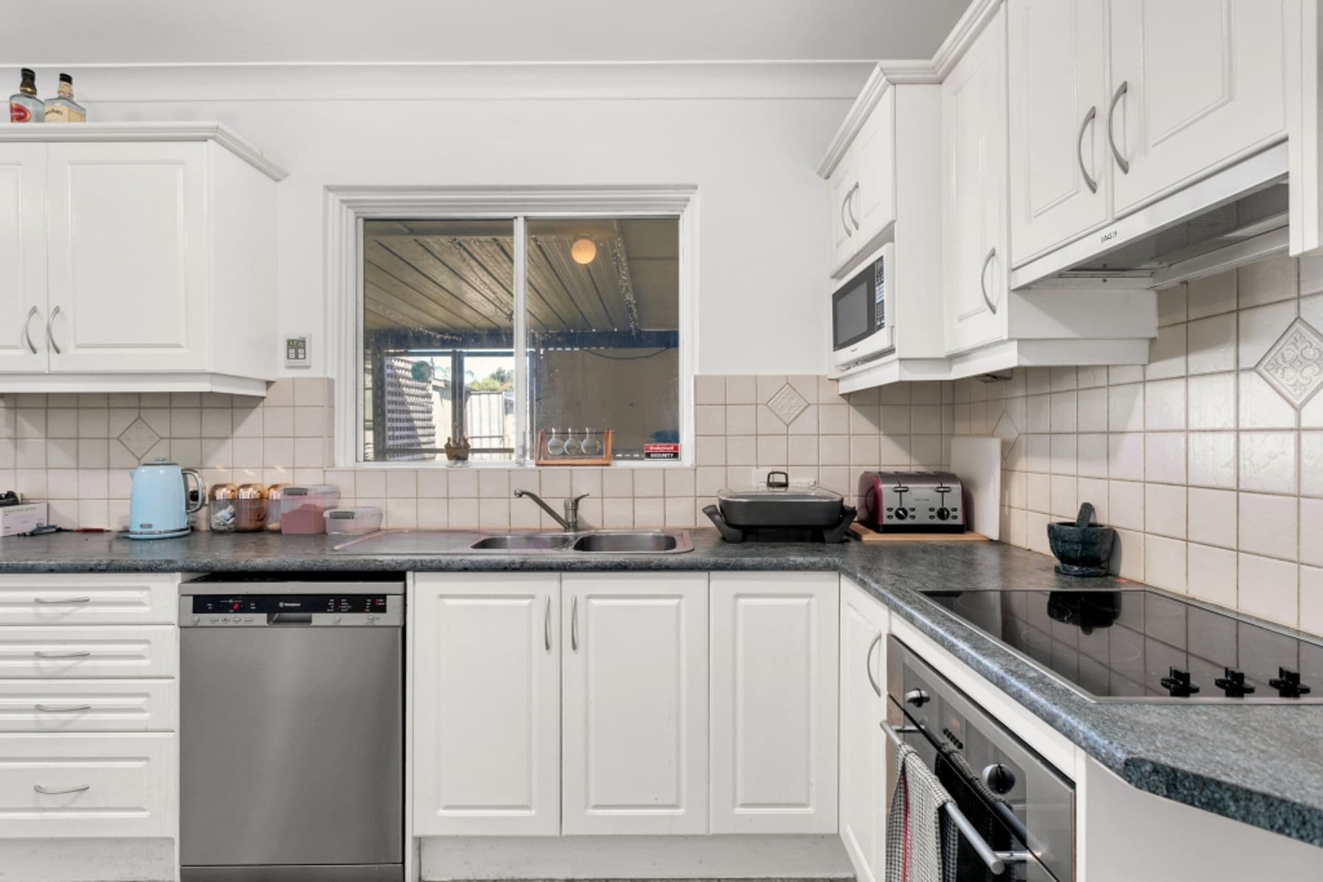 32 Acacia Road, Morphett Vale, SA, 5162, Morphett Vale - Thumbnail 4