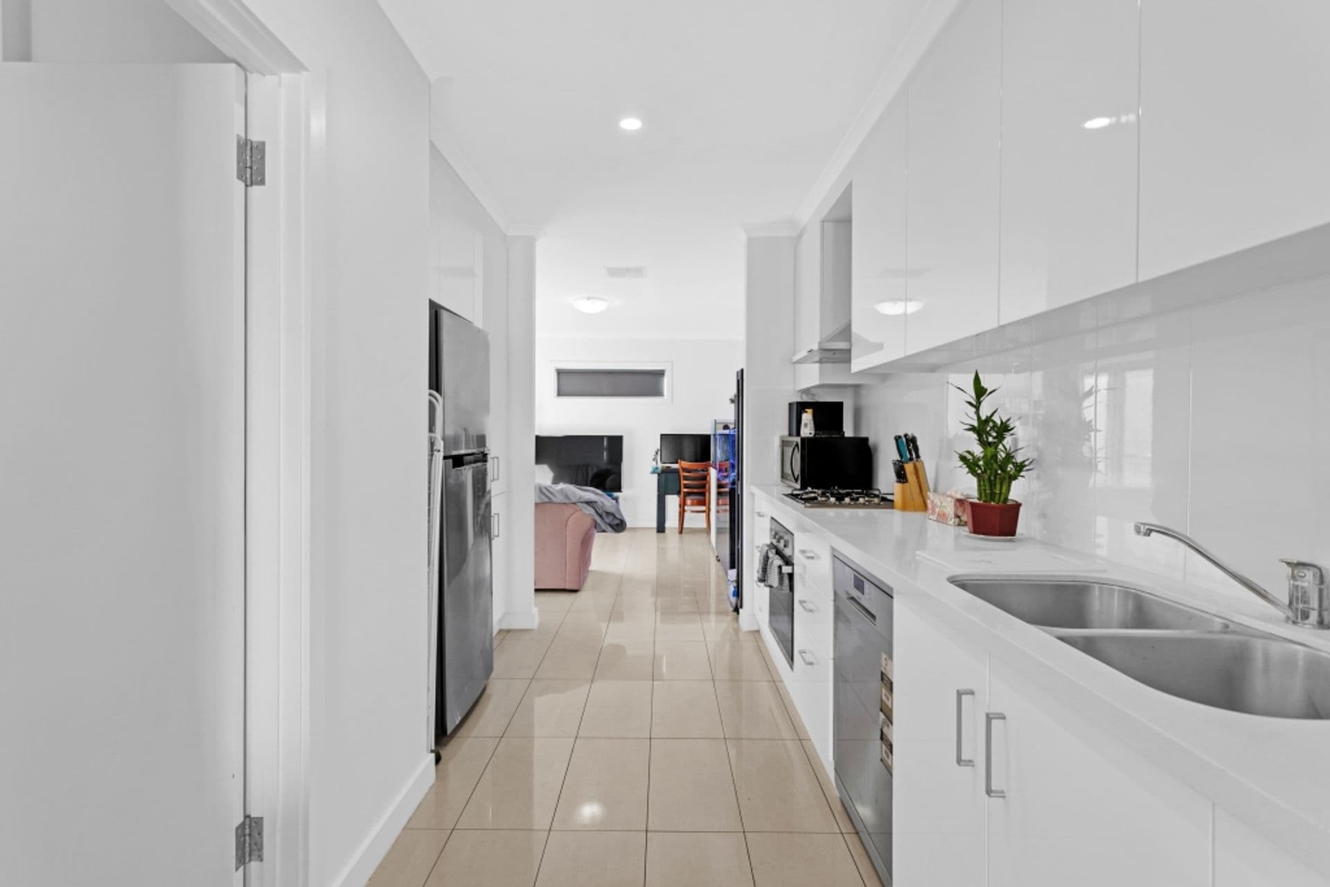11/25 Ramsgate Ave, Christies Beach, SA, 5165, Christies Beach - Thumbnail 2
