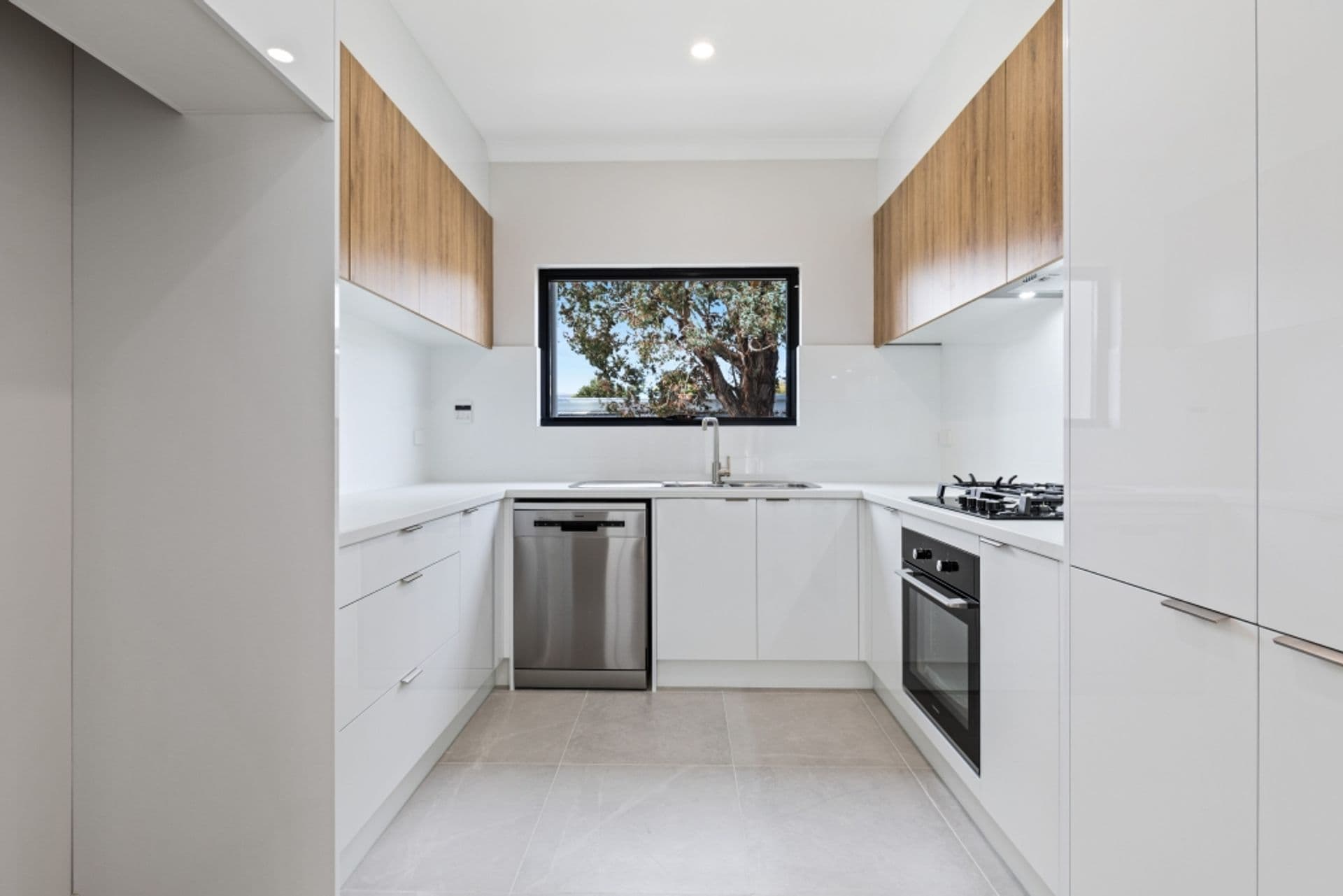 9a Taunton Parade, Christies Beach, SA, 5165, Christies Beach - Thumbnail 4