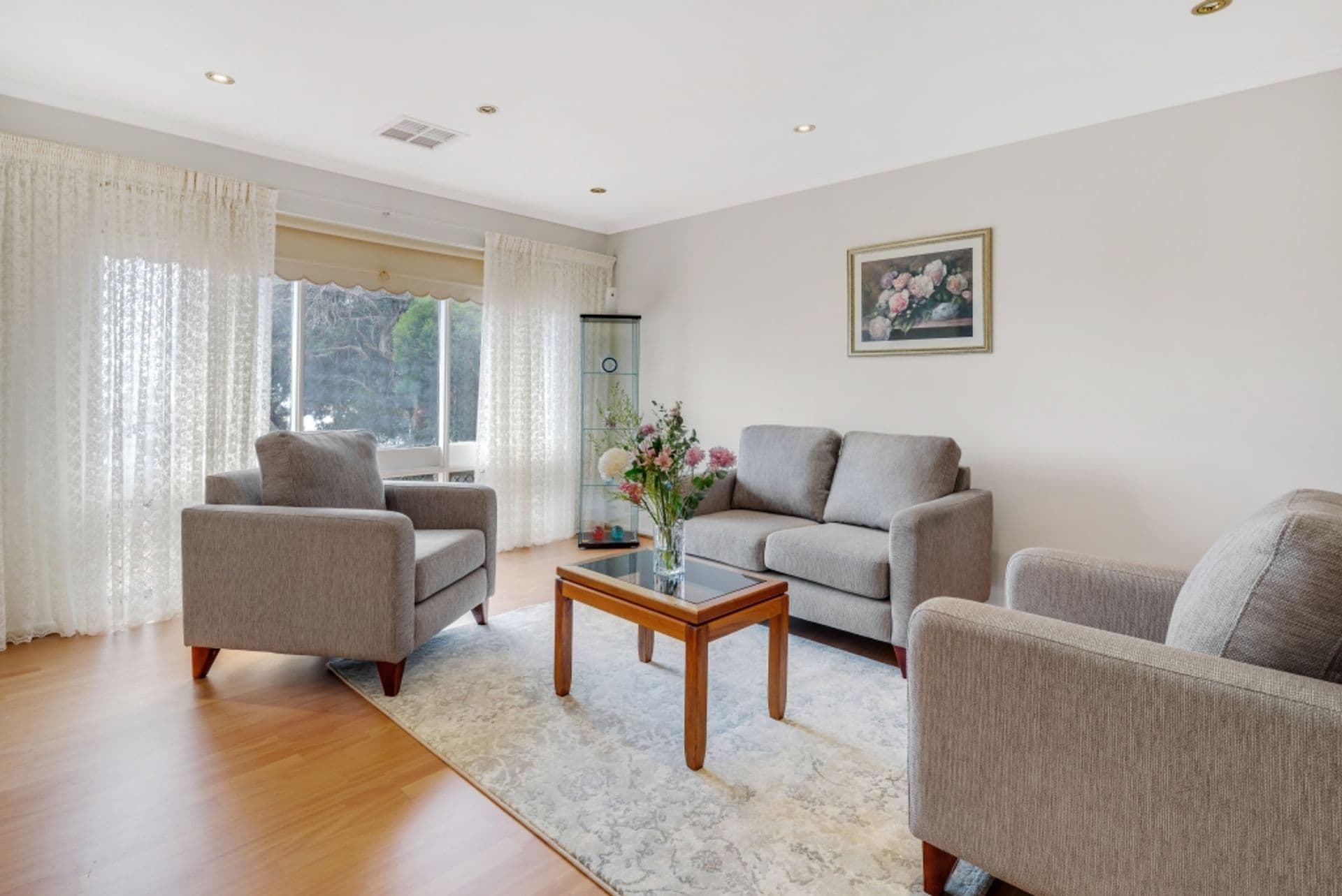 6 Falcon Ave, Hallett Cove, SA, 5158, Hallett Cove - Thumbnail 3