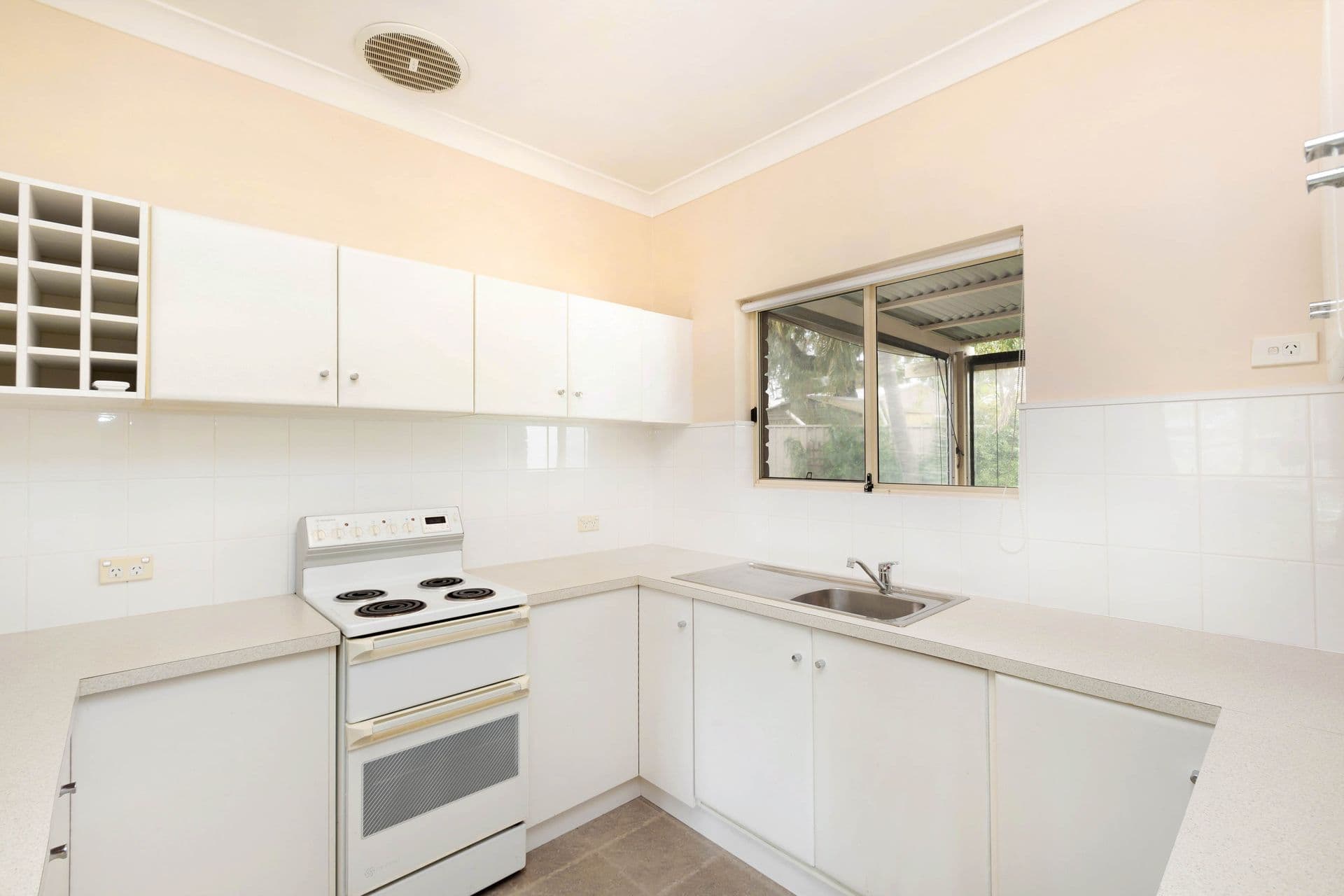 2A Hardy Ave, McLaren Vale, SA, 5171, McLaren Vale - Thumbnail 5