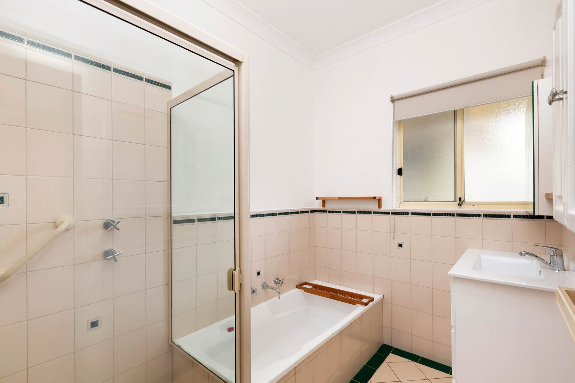 2A Hardy Ave, McLaren Vale, SA, 5171, McLaren Vale - Thumbnail 7