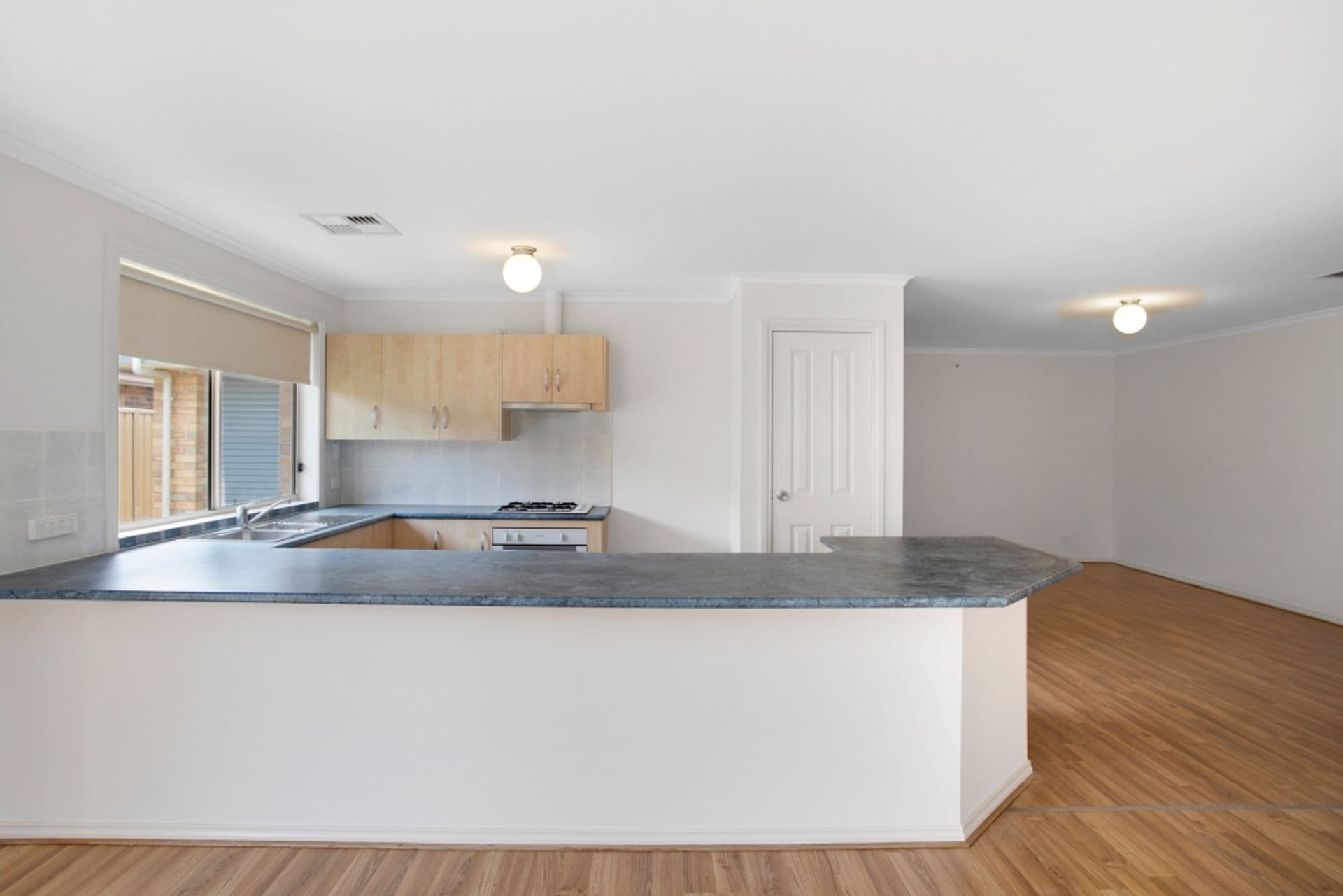 18 Halcyon Circuit, Aldinga Beach, SA, 5173, Aldinga Beach - Thumbnail 2
