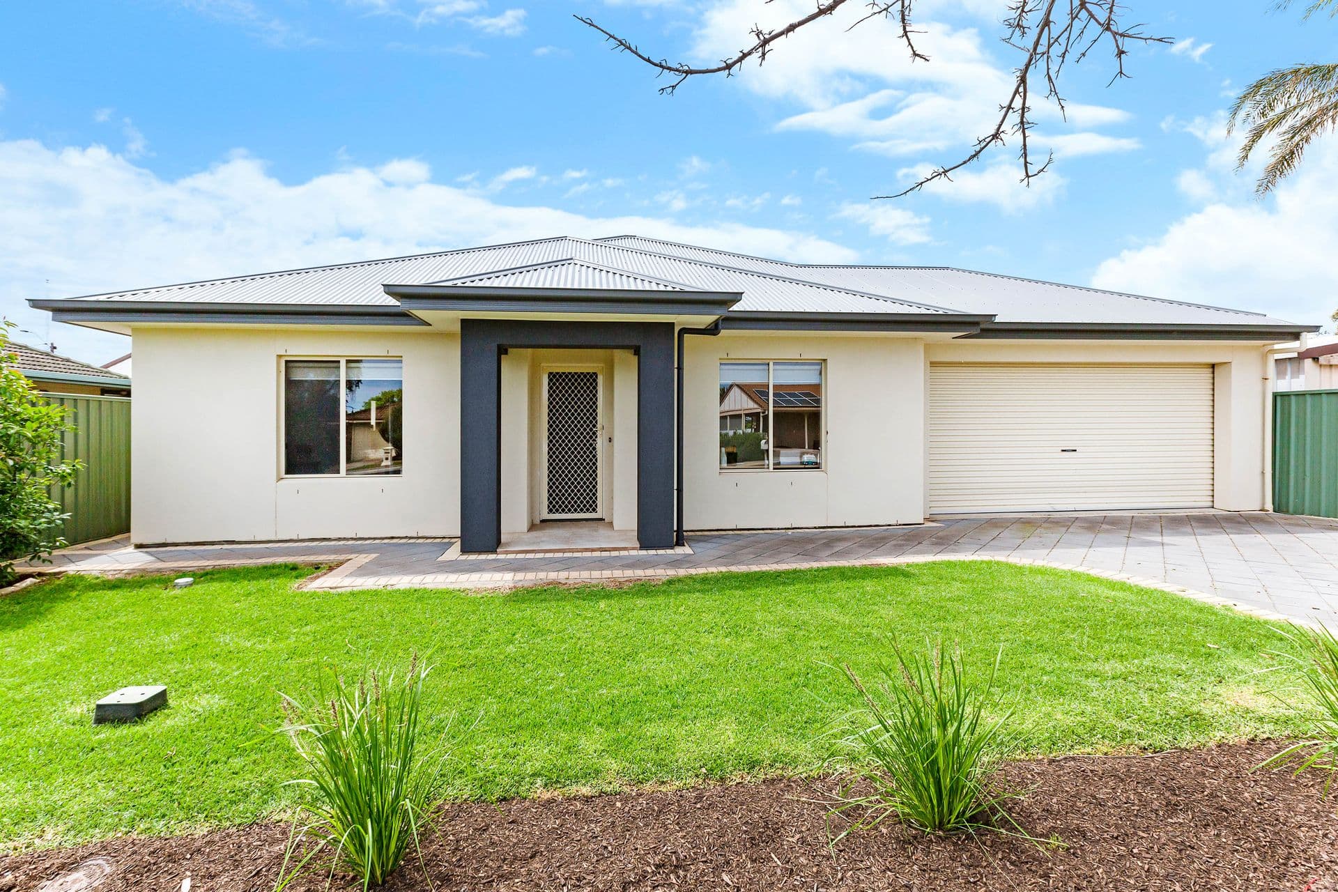 17 Attridge Road, Morphett Vale, SA, 5162, Morphett Vale - Image 1
