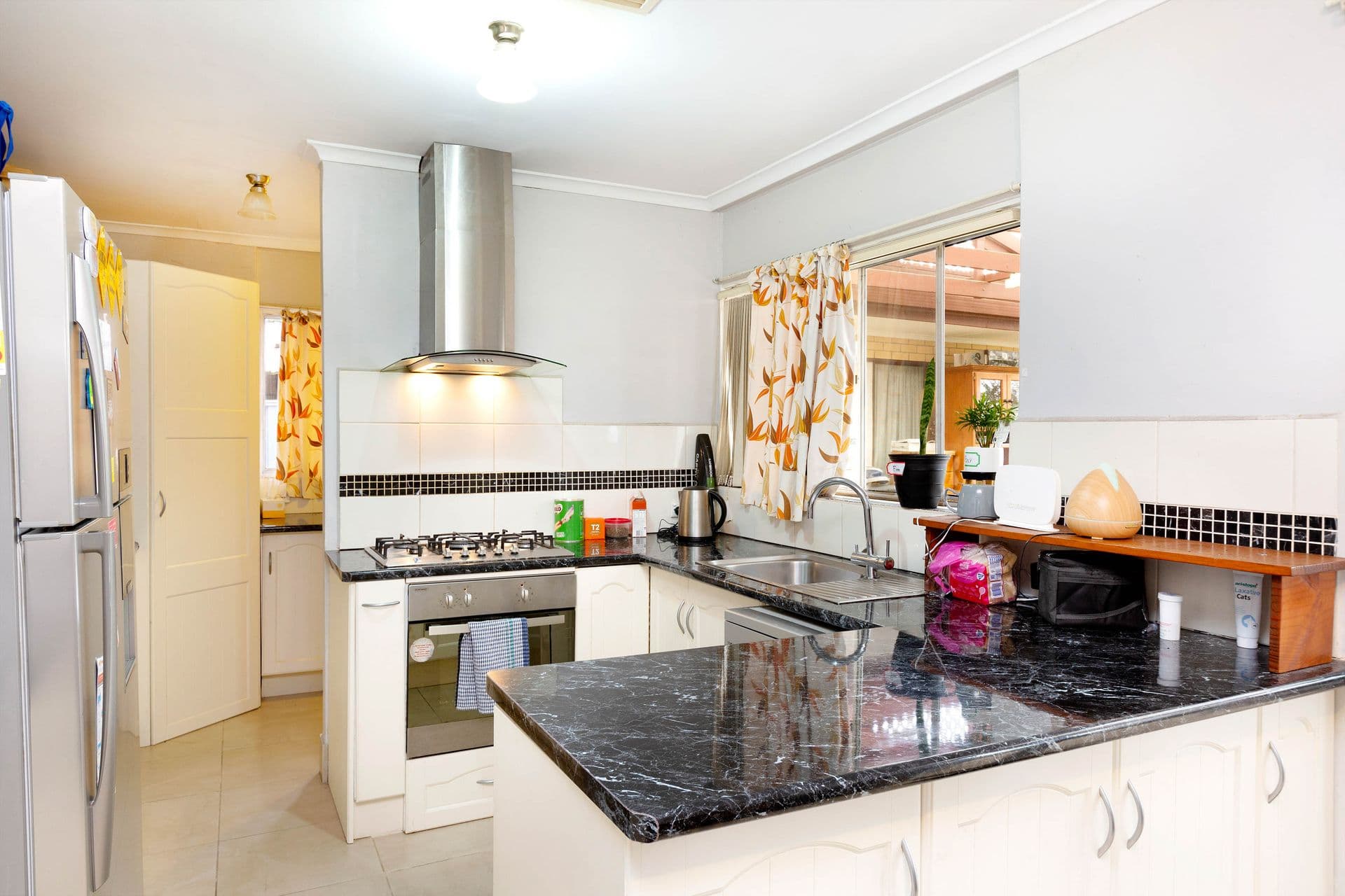 58 Kentwood Road, Morphett Vale, SA, 5162, Morphett Vale - Thumbnail 2