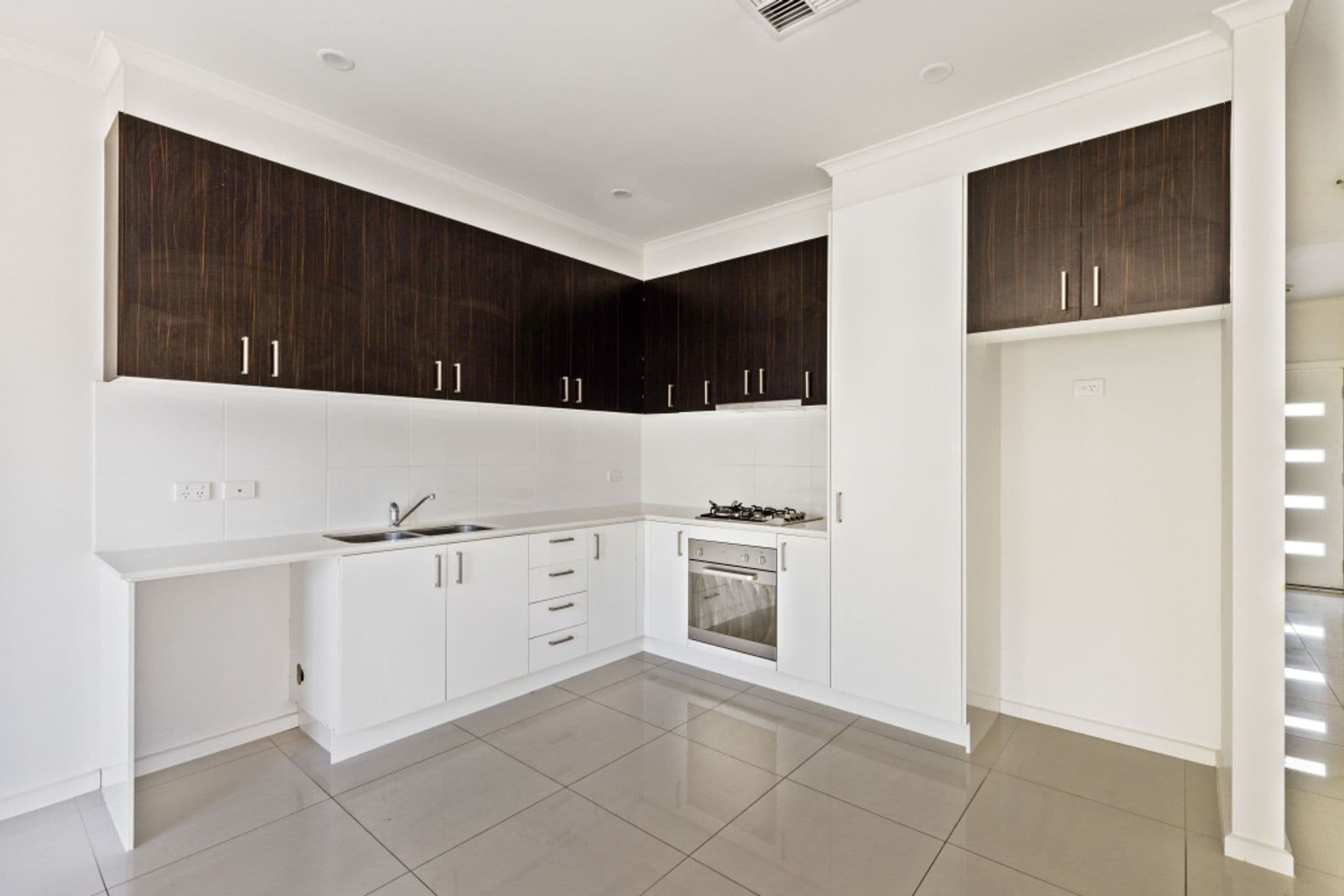 3/8 Kitto Crescent, Aldinga Beach, SA, 5173, Aldinga Beach - Thumbnail 3