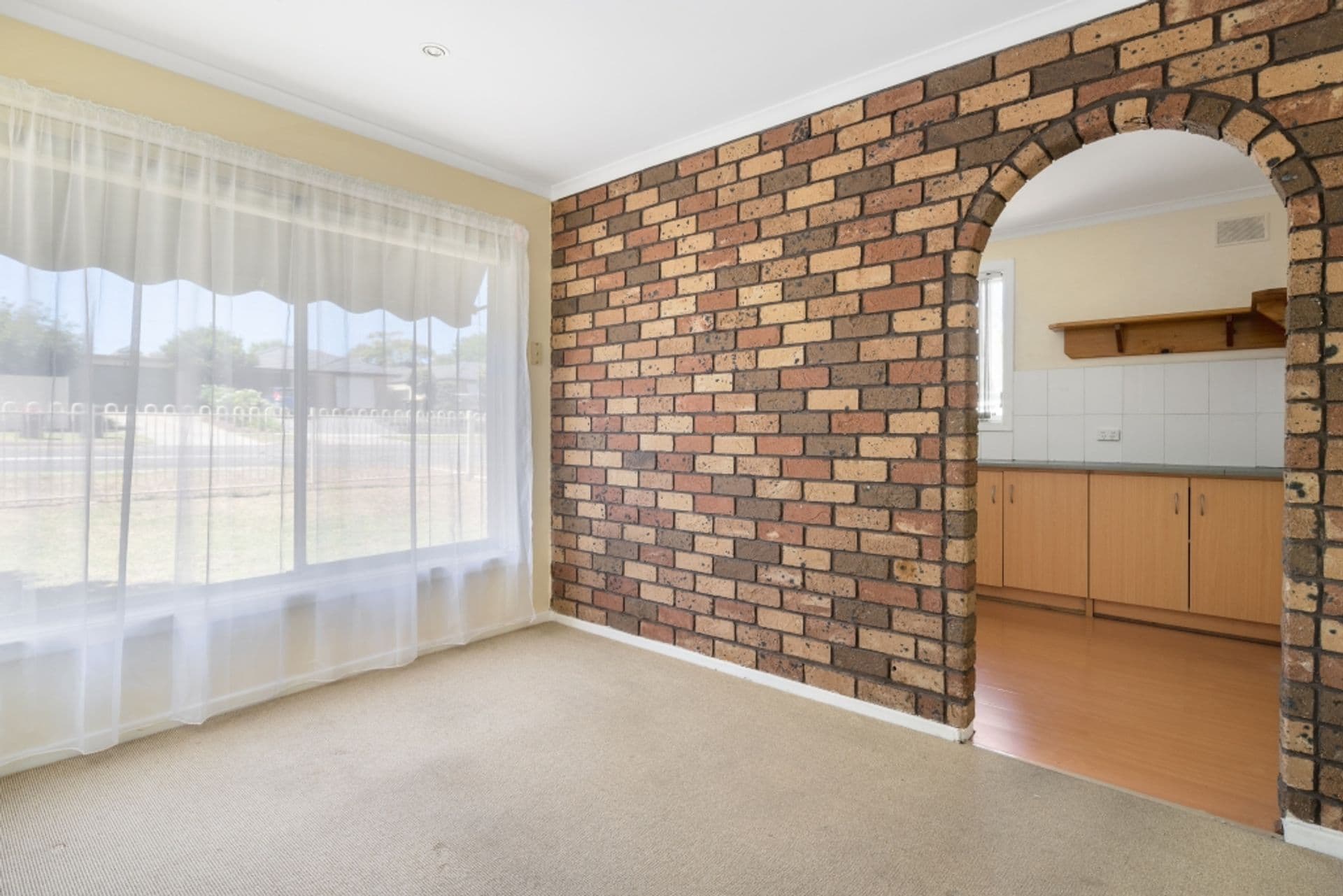 9 Isabella Road, Morphett Vale, SA, 5162, Morphett Vale - Thumbnail 2