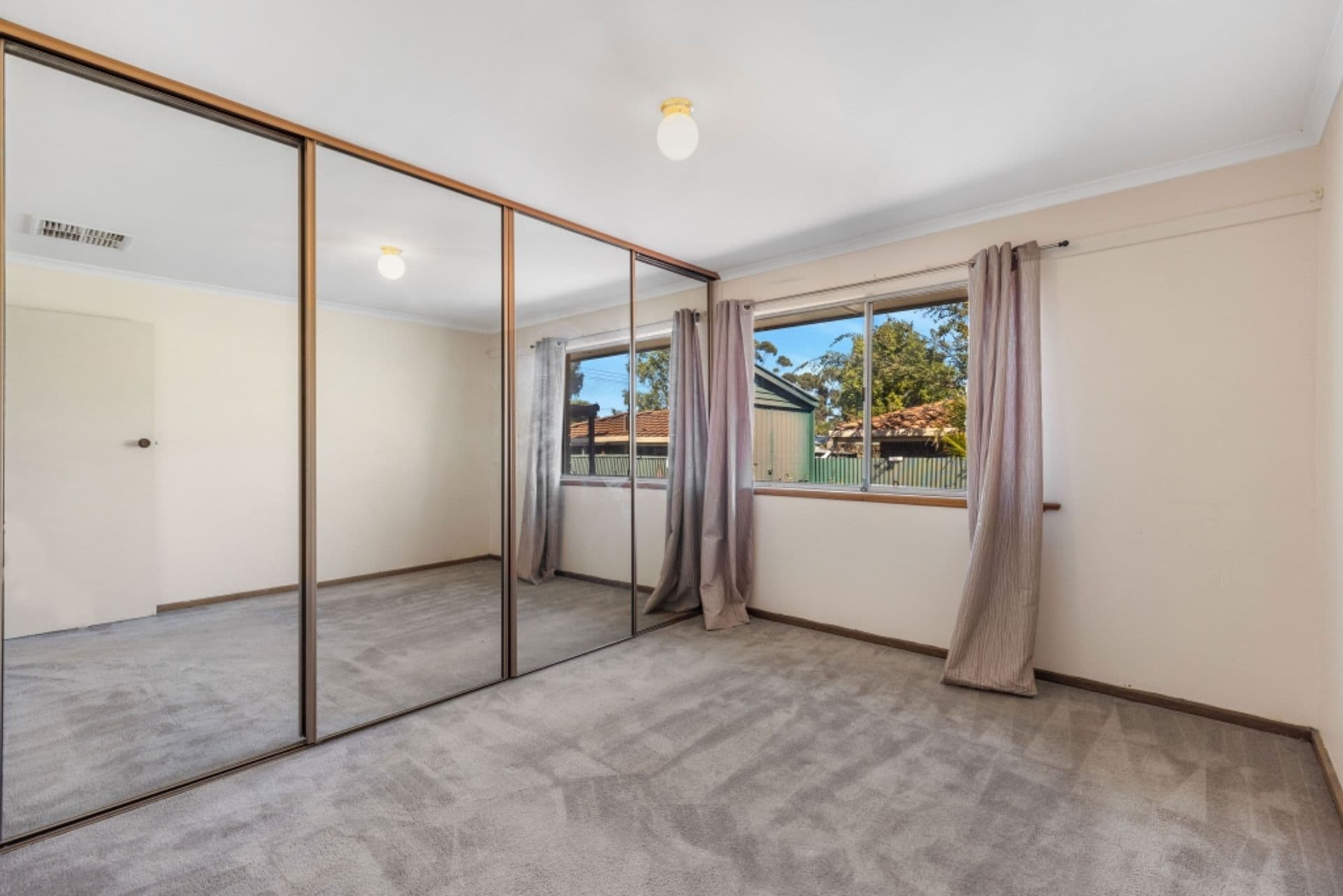 90 Wheatsheaf Road, Morphett Vale, SA, 5162, Morphett Vale - Thumbnail 5