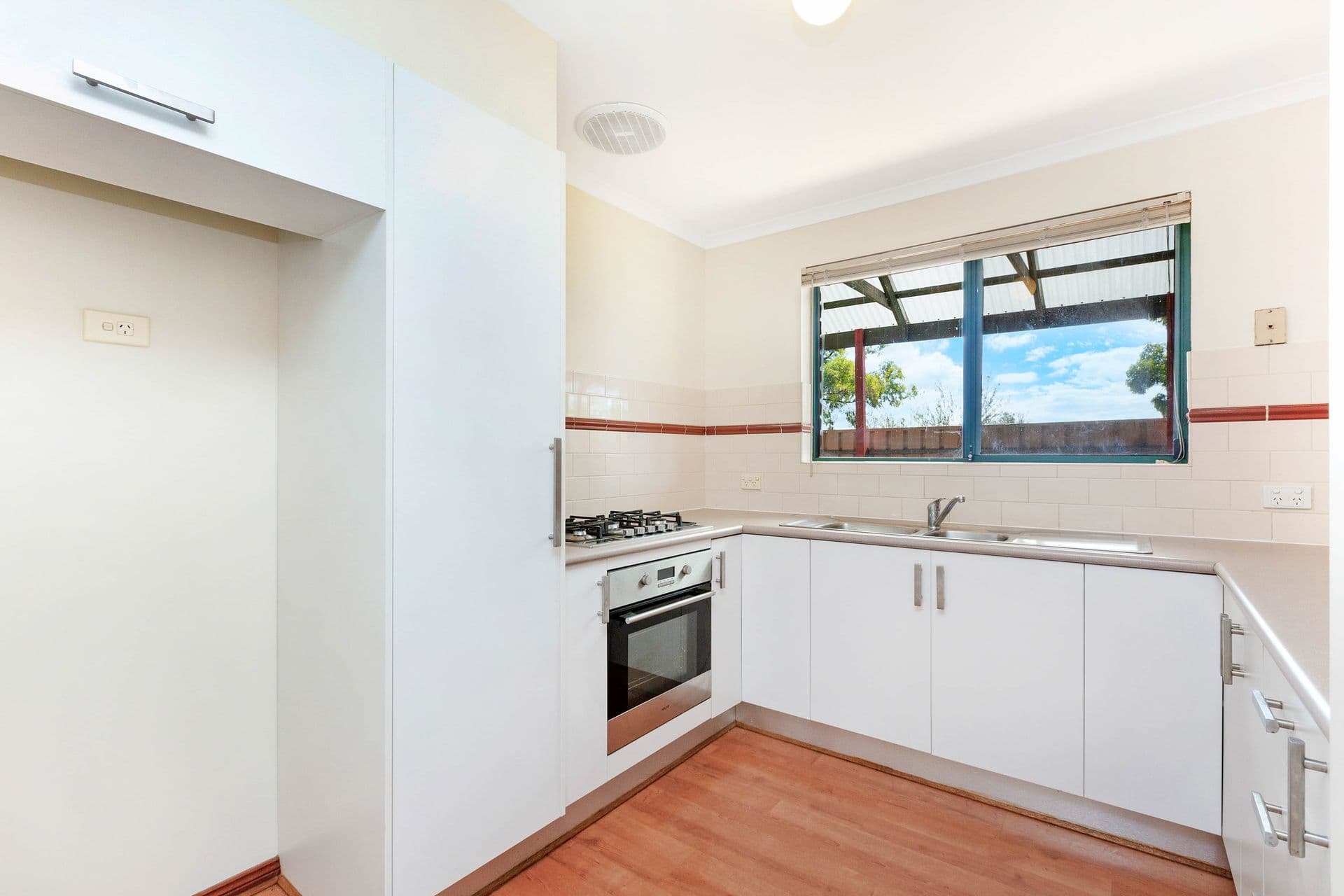 8 Bloomsbury Court, Woodcroft, SA, 5162, Woodcroft - Thumbnail 4