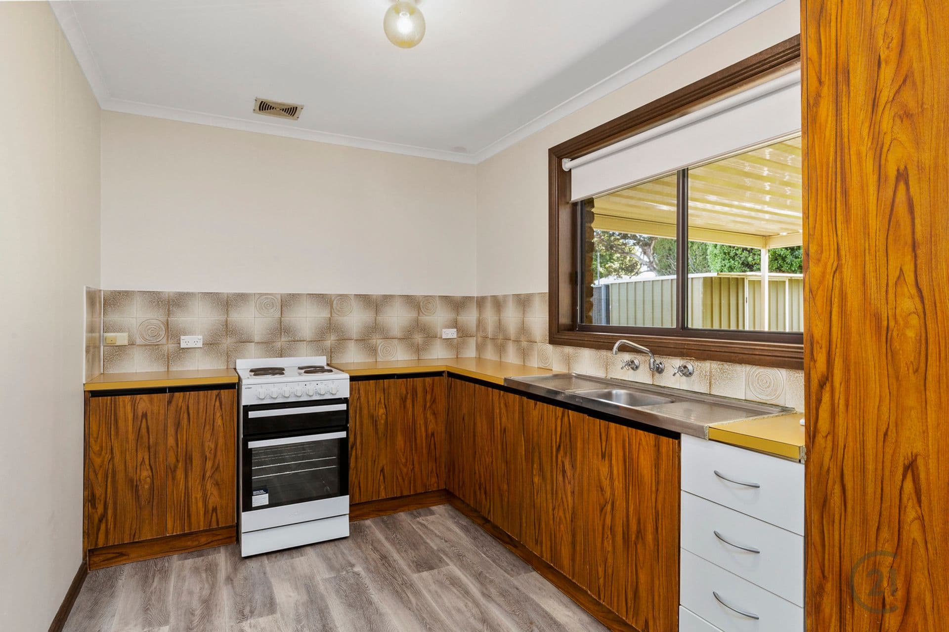 18 Sherwood Avenue, Happy Valley, SA, 5159, Happy Valley - Thumbnail 4