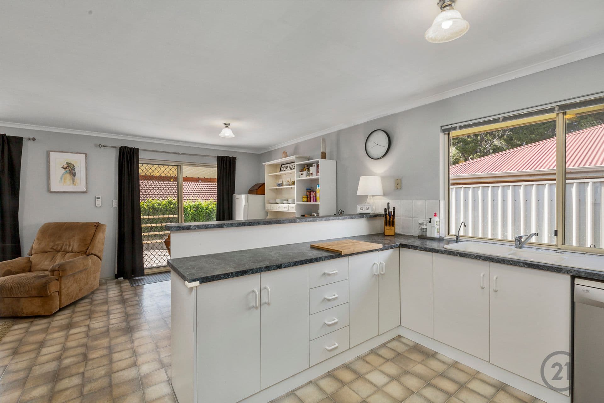 14 Pine View Close, Old Reynella, SA, 5161, Old Reynella - Thumbnail 5