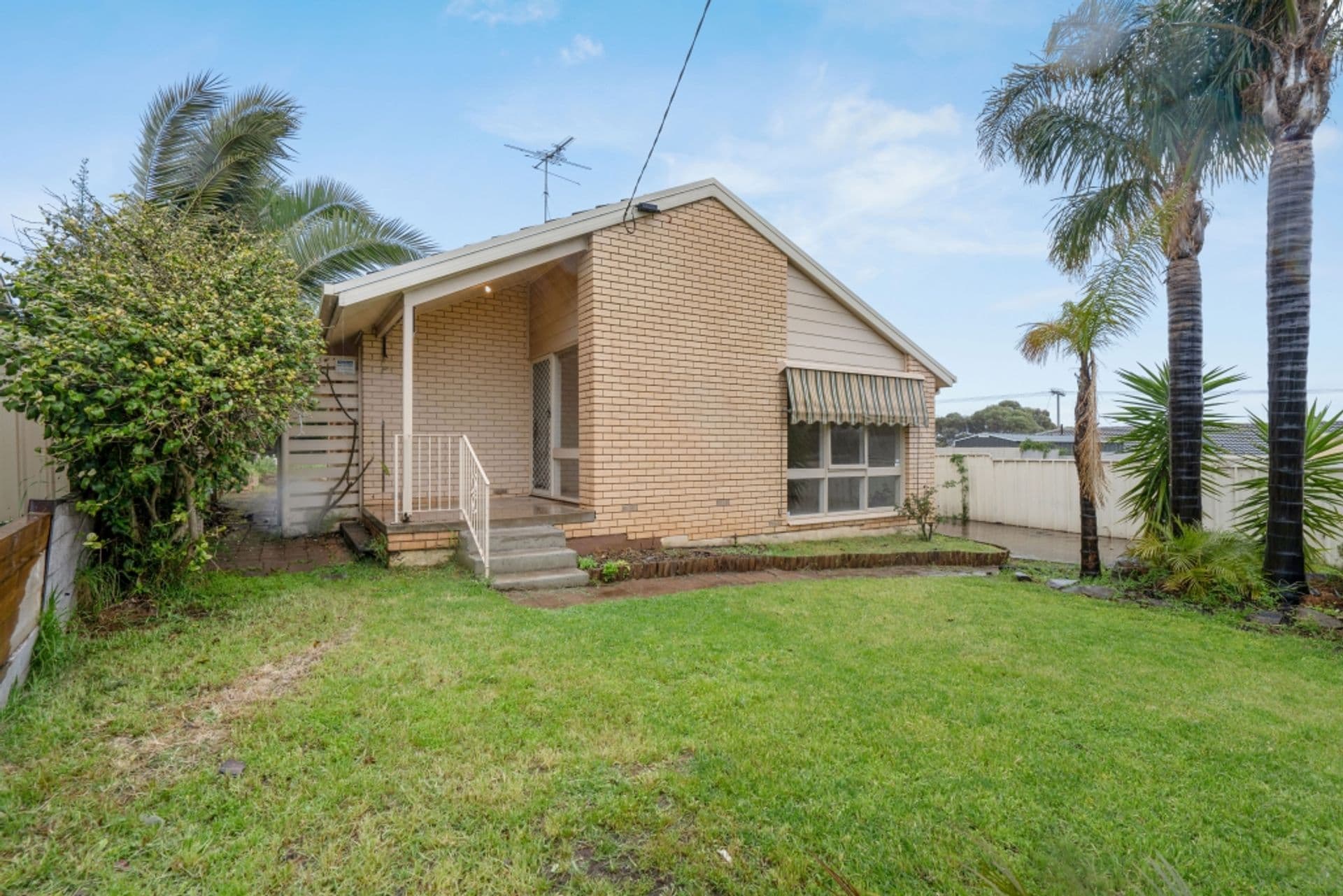 4 Lynlee Crescent, Huntfield Heights, SA, 5163, Huntfield Heights - Image 1