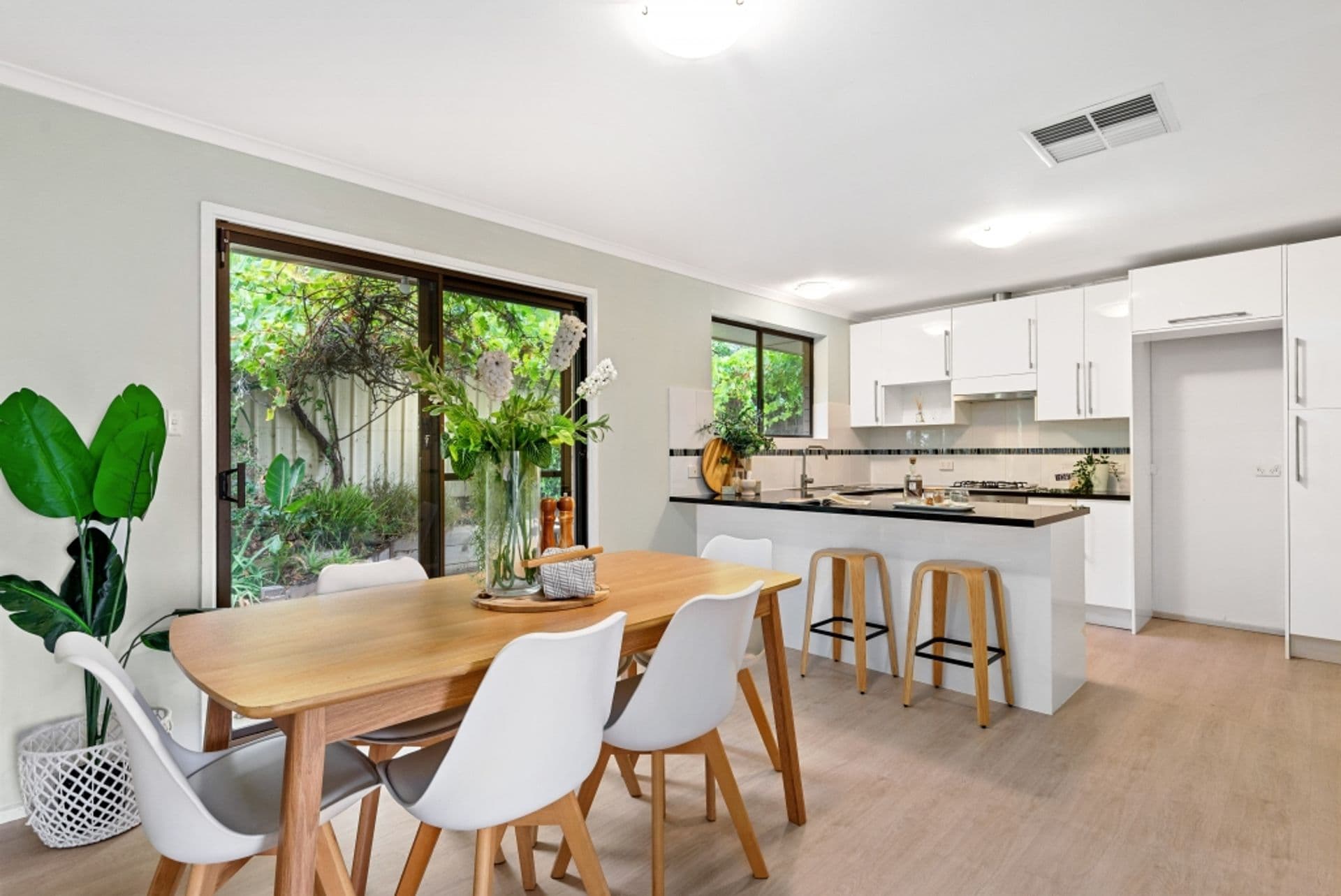 3 Beeches Road, Hallett Cove, SA, 5158, Hallett Cove - Thumbnail 5