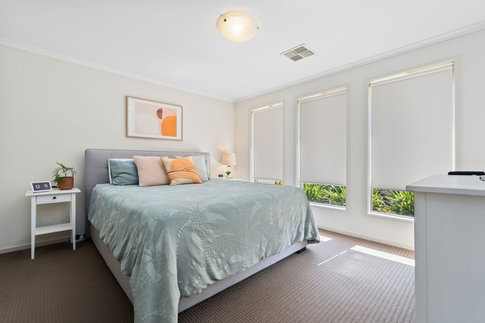 18 Matelot Street, Seaford Meadows, SA, 5169, Seaford Meadows - Thumbnail 2