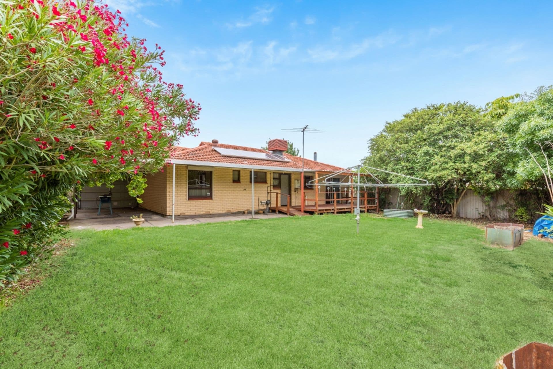 13 Carol Crescent, Morphett Vale, SA, 5162, Morphett Vale - Thumbnail 2