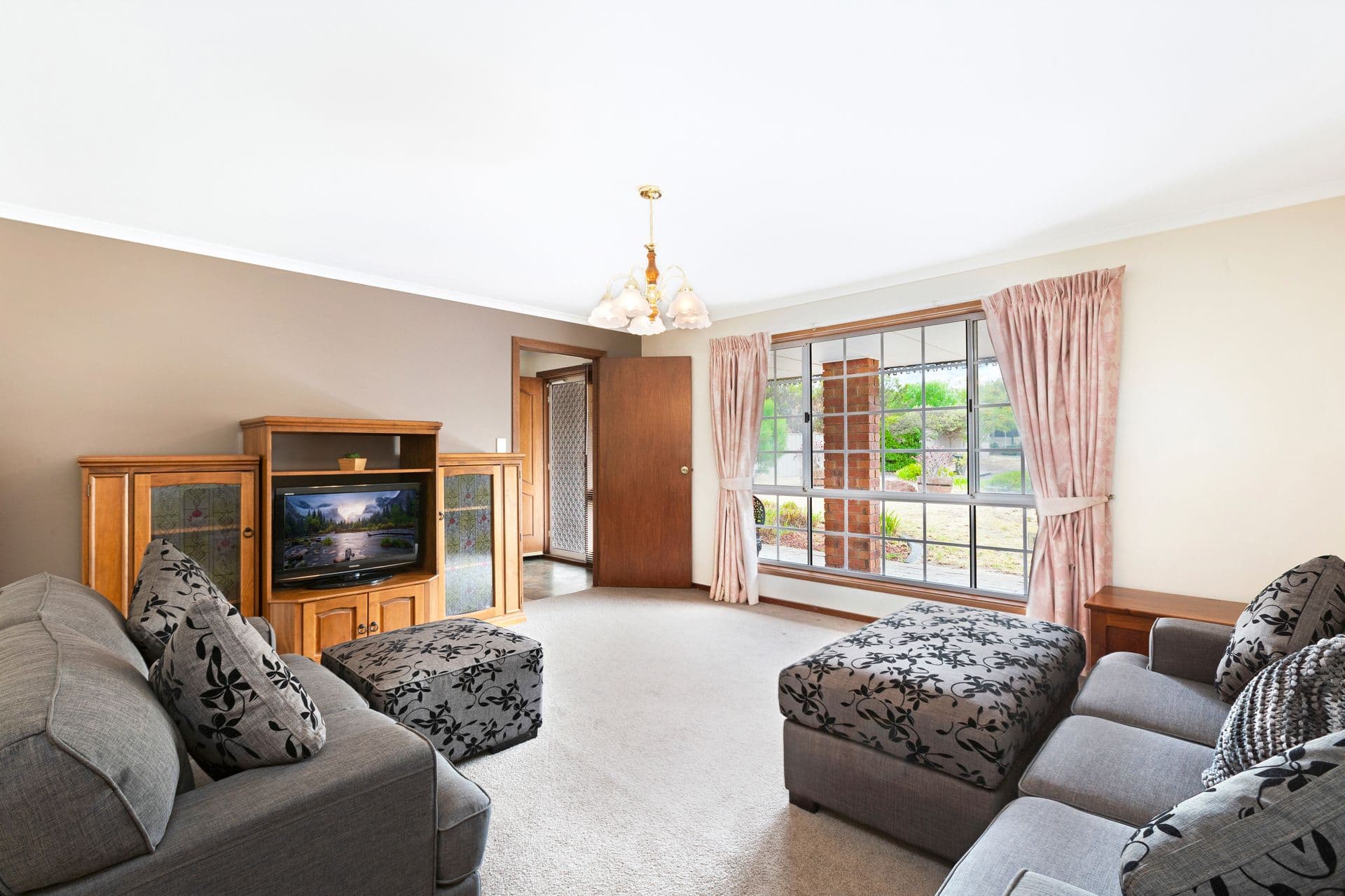 45 Pitcairn Circuit, Seaford Rise, SA, 5169, Seaford Rise - Thumbnail 2