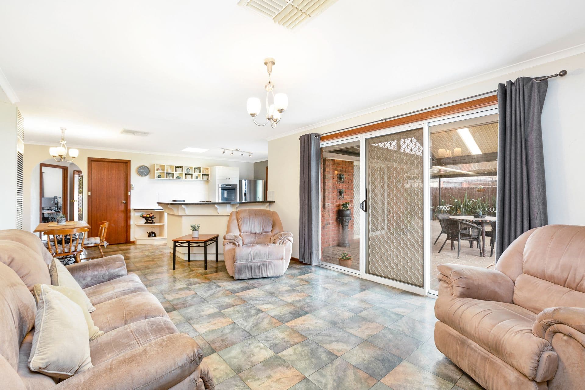 45 Pitcairn Circuit, Seaford Rise, SA, 5169, Seaford Rise - Thumbnail 5