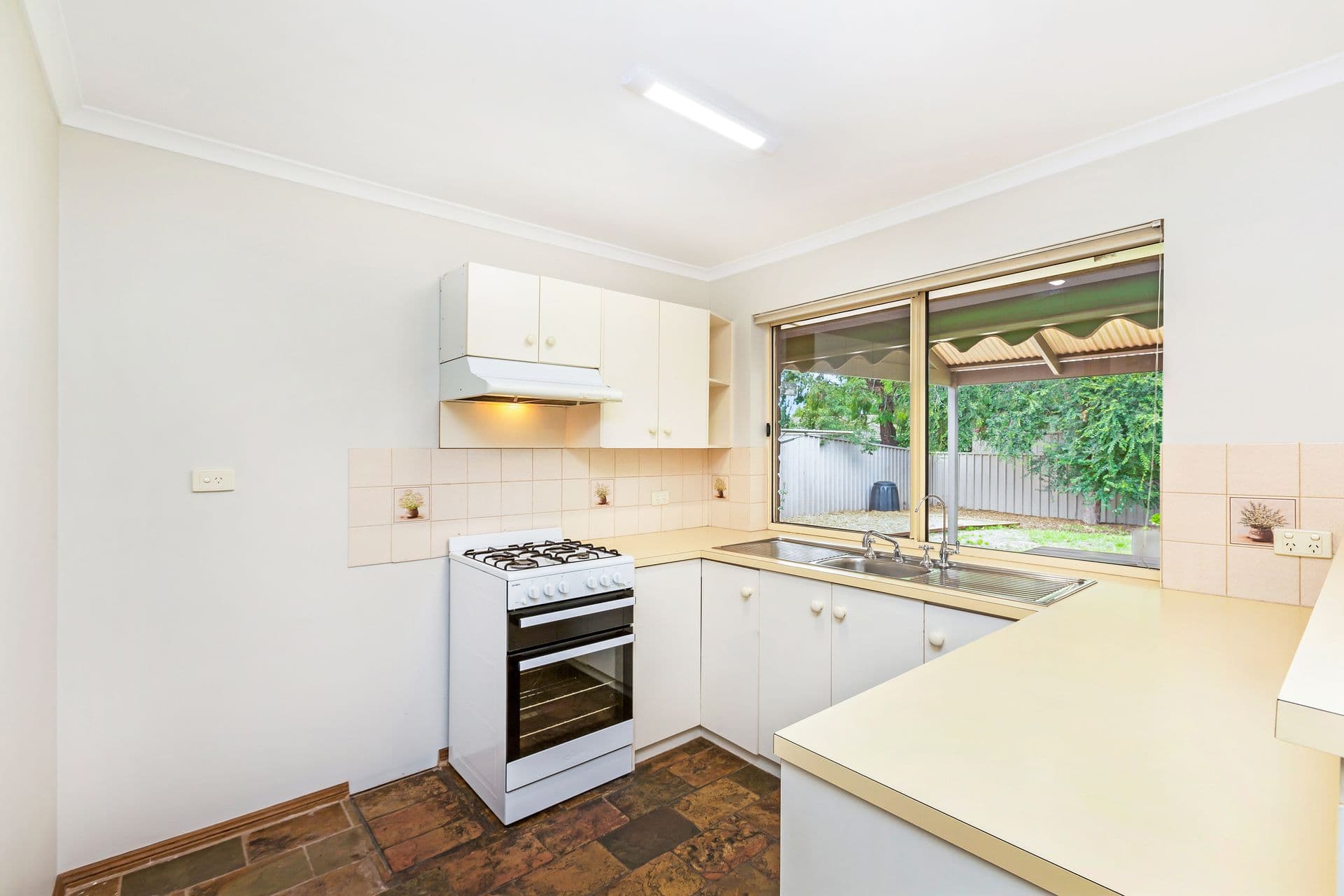 30 Barbados Drive, Seaford Rise, SA, 5169, Seaford Rise - Thumbnail 4