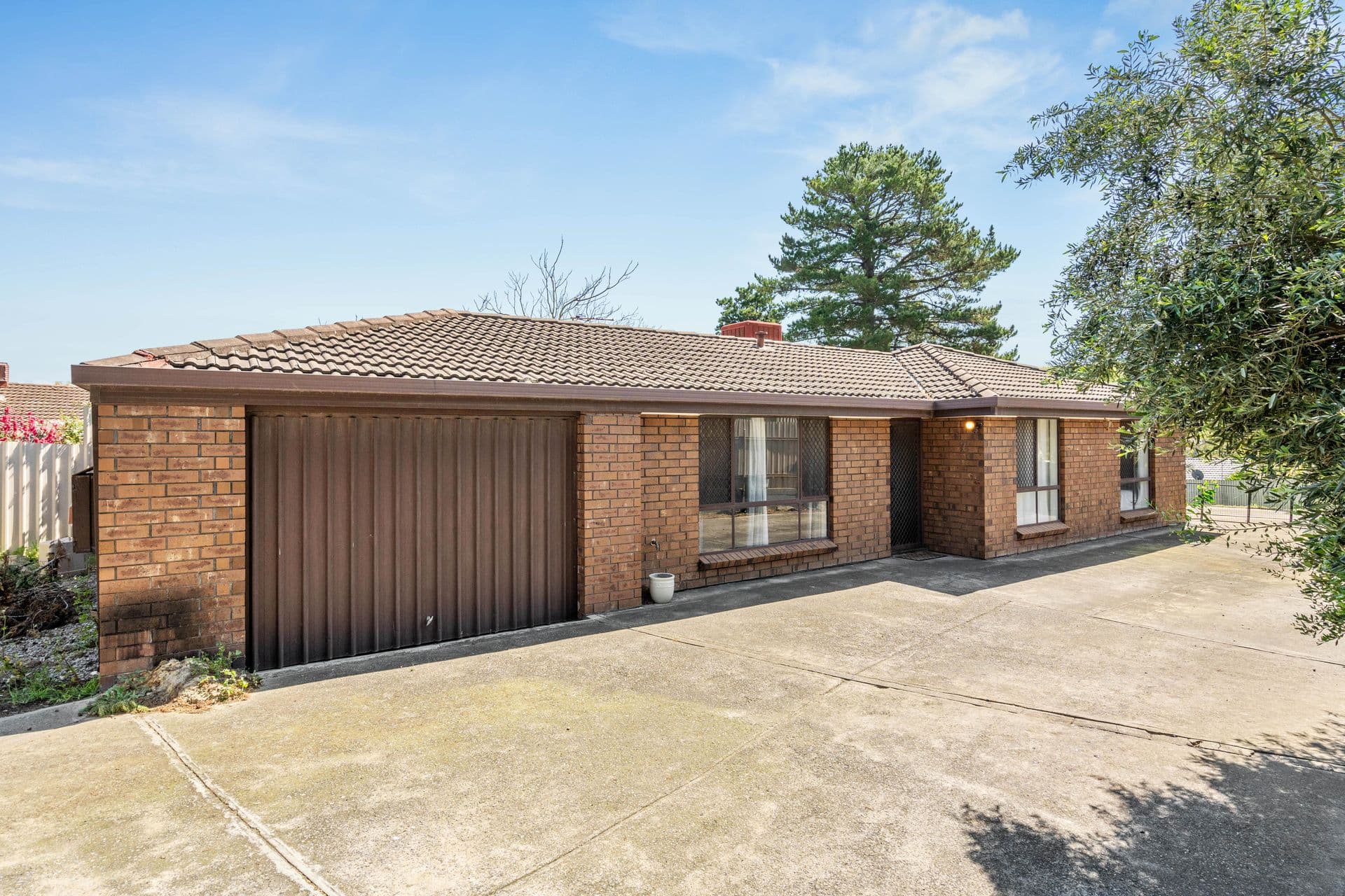 7 Emmanuel Court, Christie Downs, SA, 5164, Christie Downs - Thumbnail 2