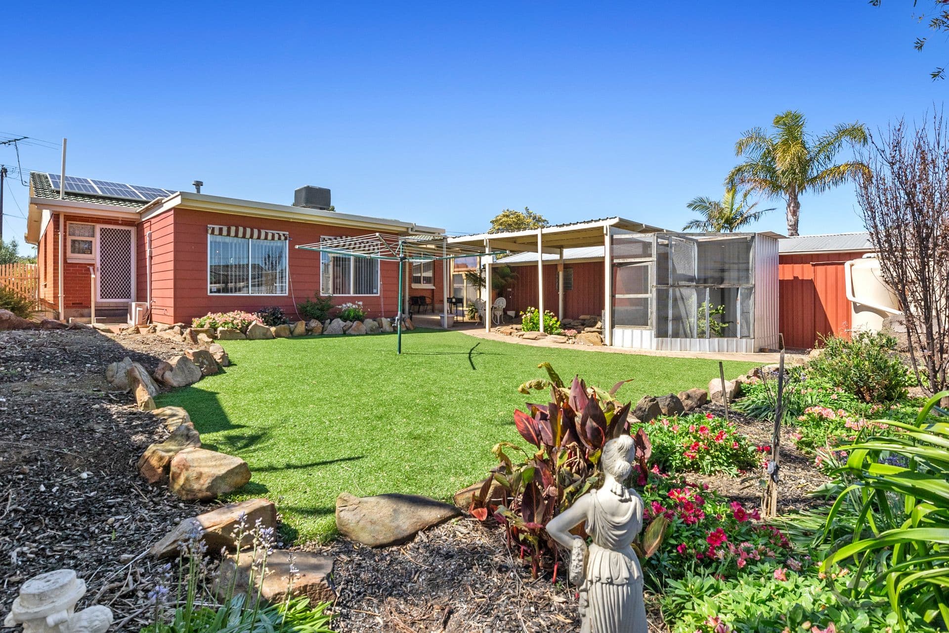 5 Woodstock Avenue, Christie Downs, SA, 5164, Christie Downs - Thumbnail 2
