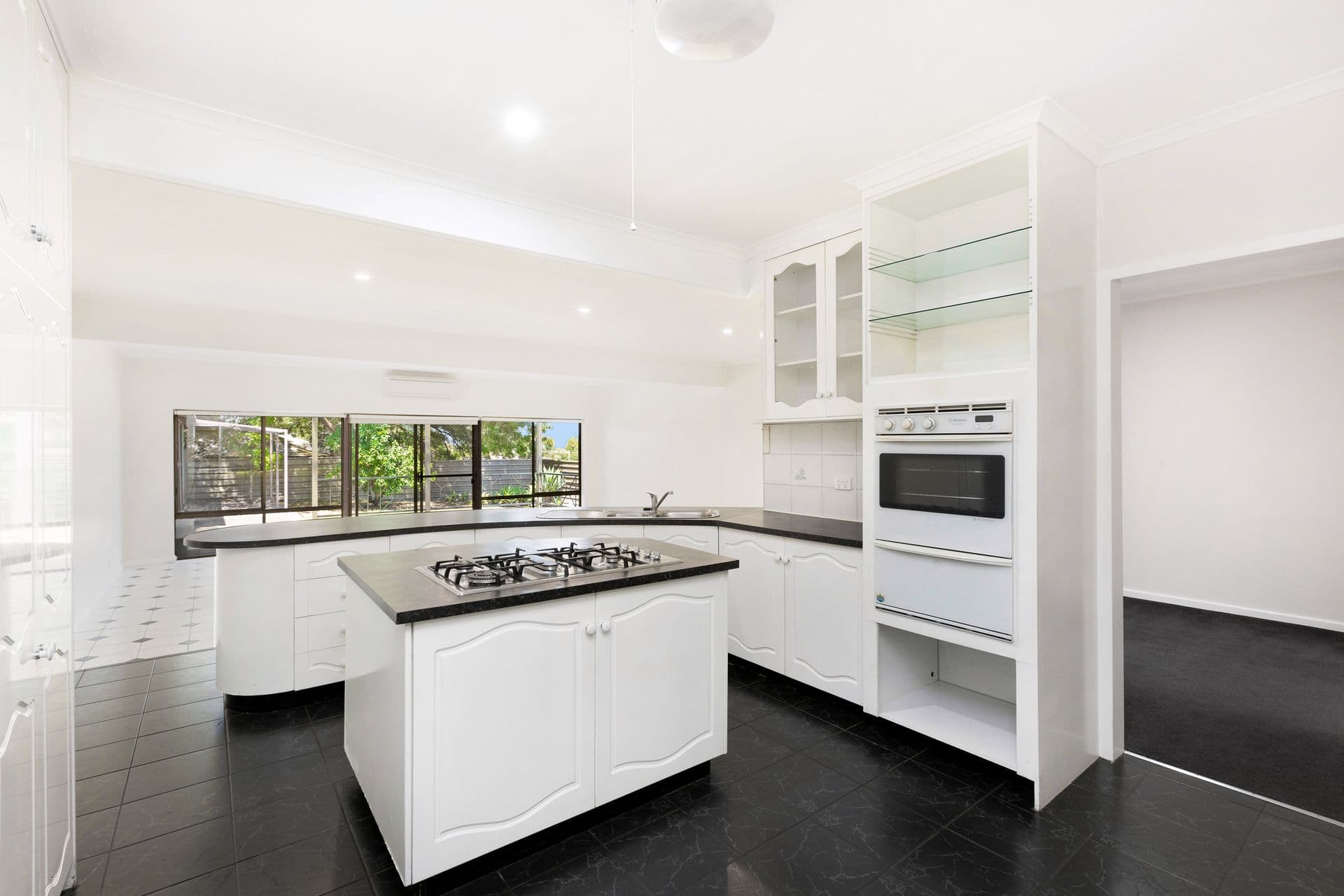 5 Hatherley Avenue, O'Halloran Hill, SA, 5158, O'Halloran Hill - Thumbnail 3