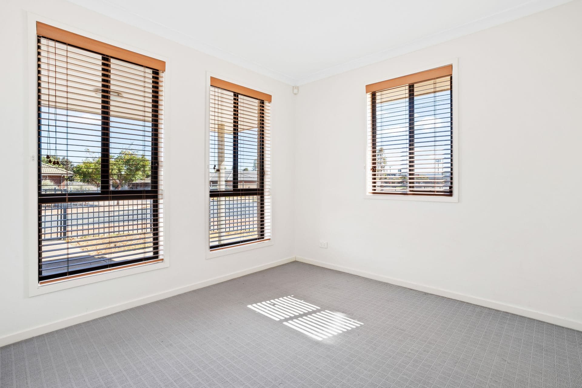 1 Saxon Street, Smithfield Plains, SA, 5114, Smithfield Plains - Thumbnail 6