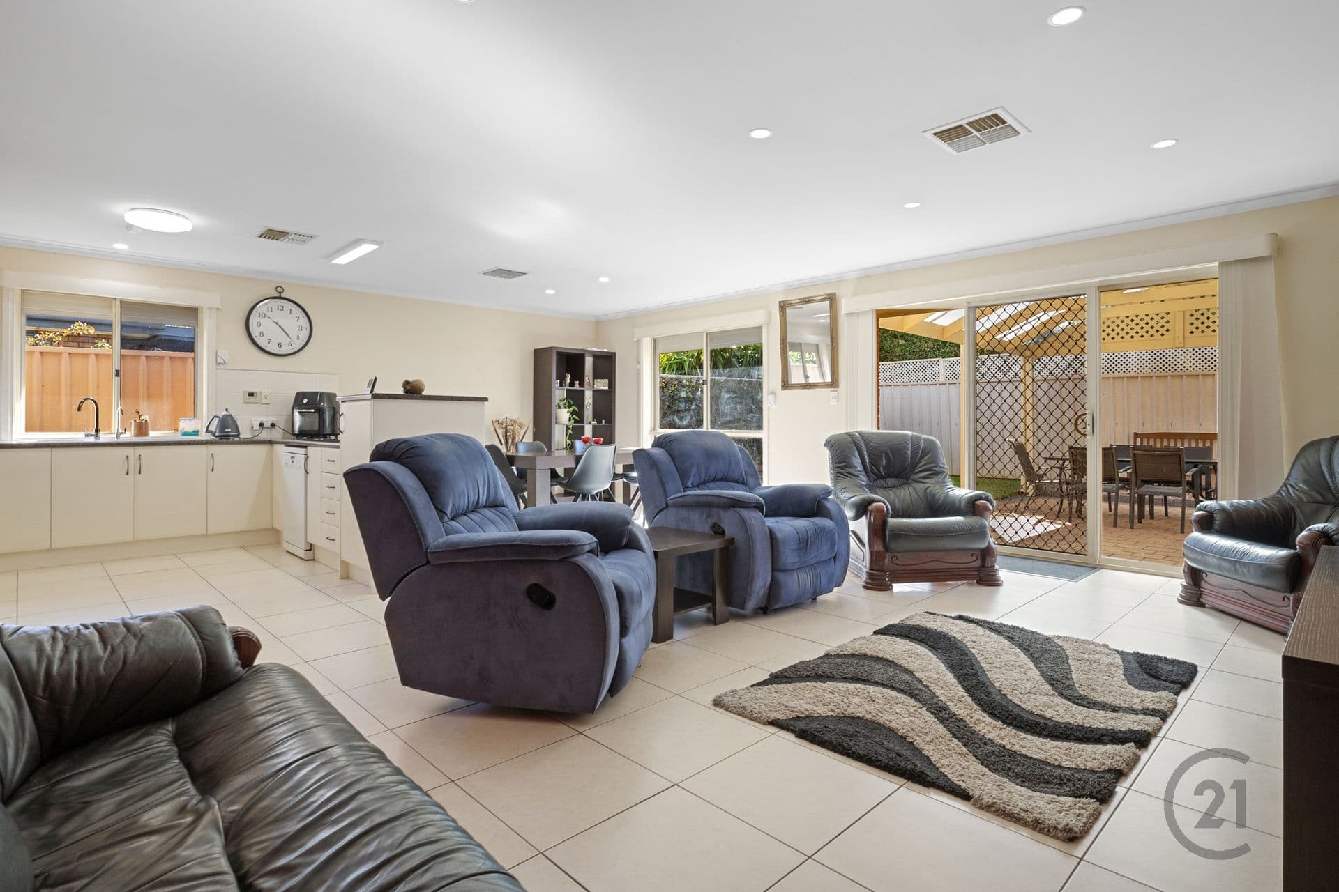 6/24 Solace Drive, Morphett Vale, SA, 5162, Morphett Vale - Thumbnail 3