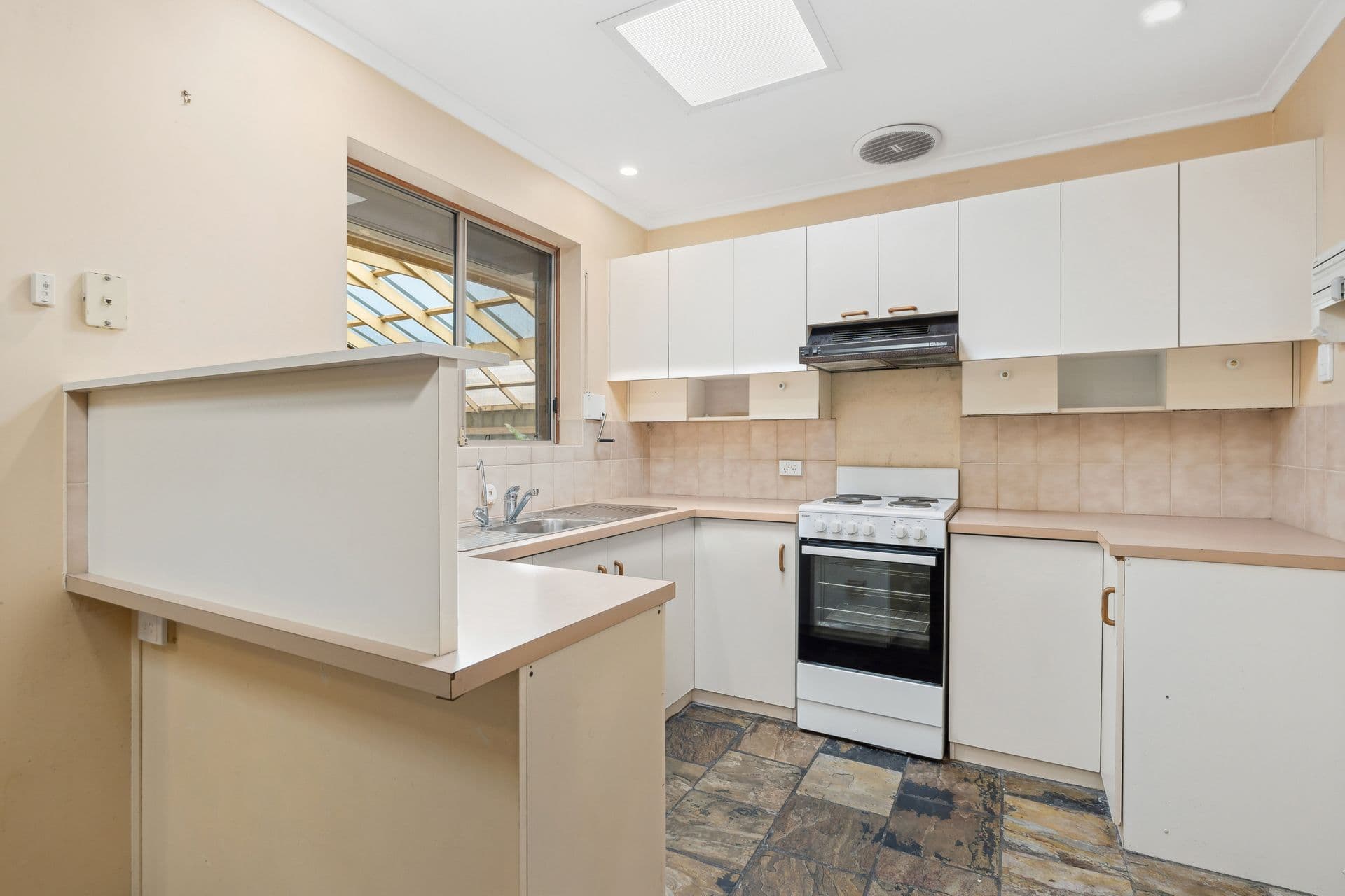 6 Chappel Avenue, Morphett Vale, SA, 5162, Morphett Vale - Thumbnail 4