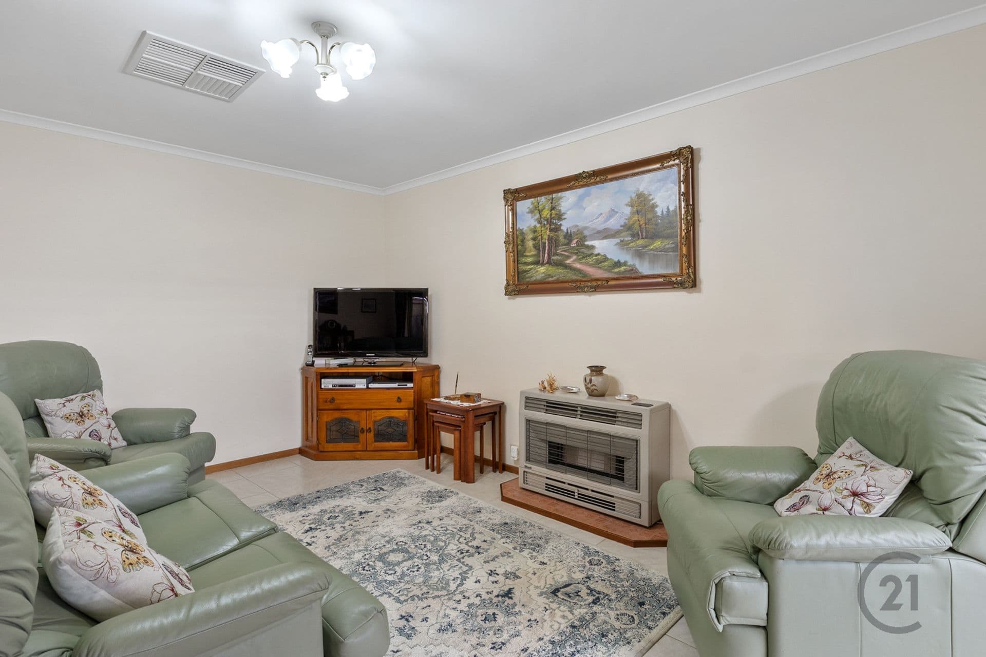 21 Deane Avenue, Noarlunga Downs, SA, 5168, Noarlunga Downs - Thumbnail 3