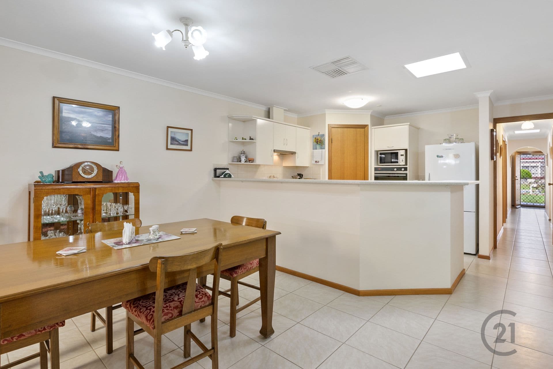 21 Deane Avenue, Noarlunga Downs, SA, 5168, Noarlunga Downs - Thumbnail 5