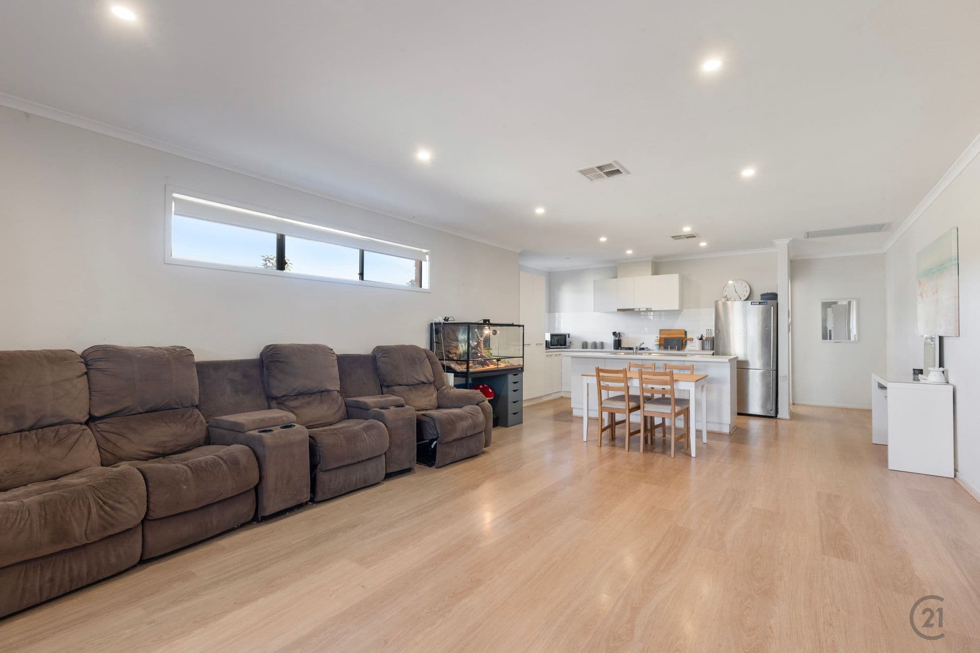 18 Rothwell Avenue, Seaford Meadows, SA, 5169, Seaford Meadows - Thumbnail 7