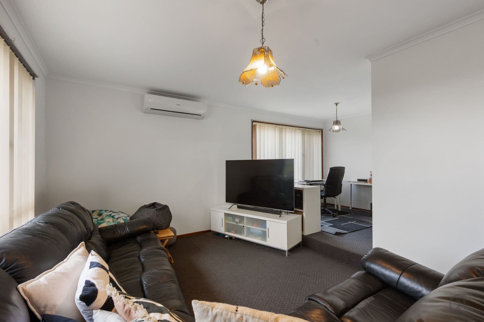 17 Doulton Drive, Trott Park, SA, 5158, Trott Park - Thumbnail 4